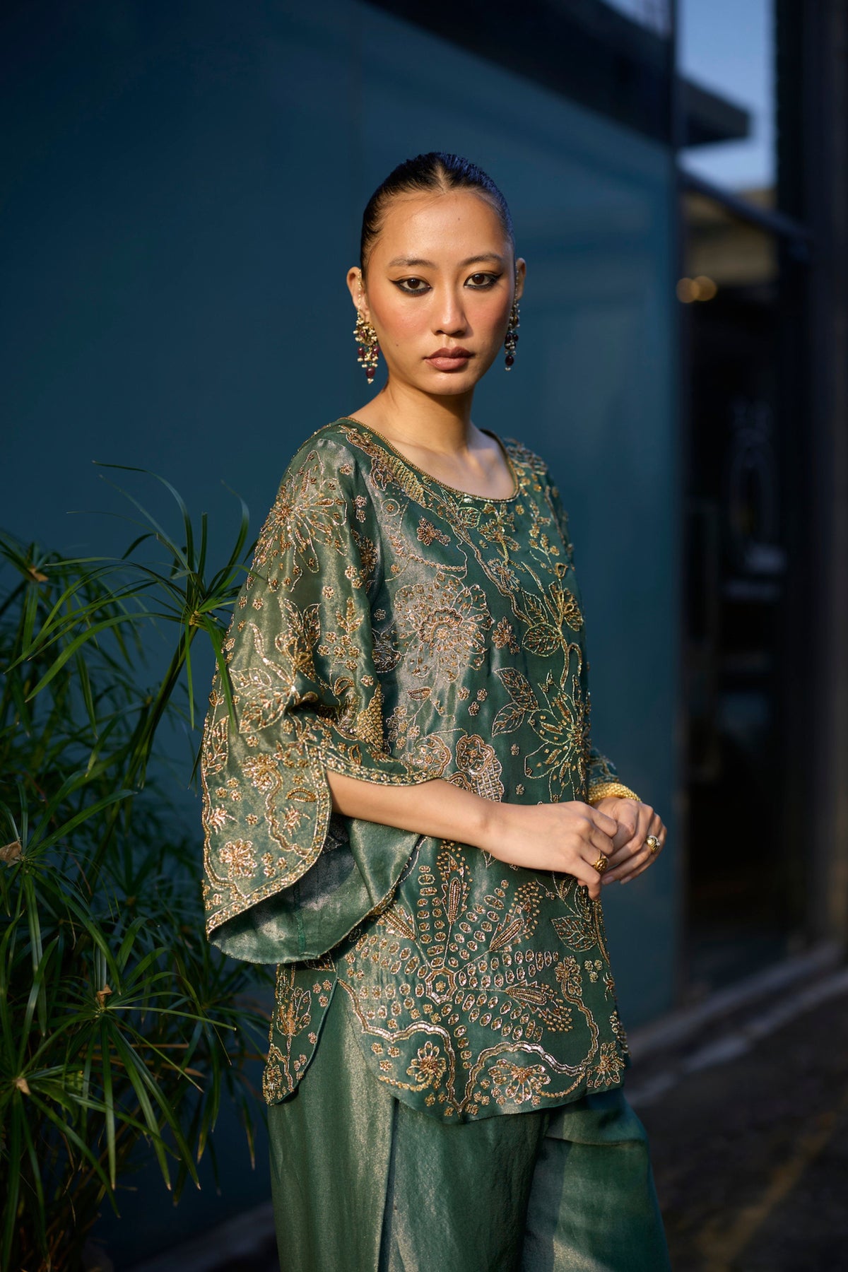 Teal Nimrat Tunic Set
