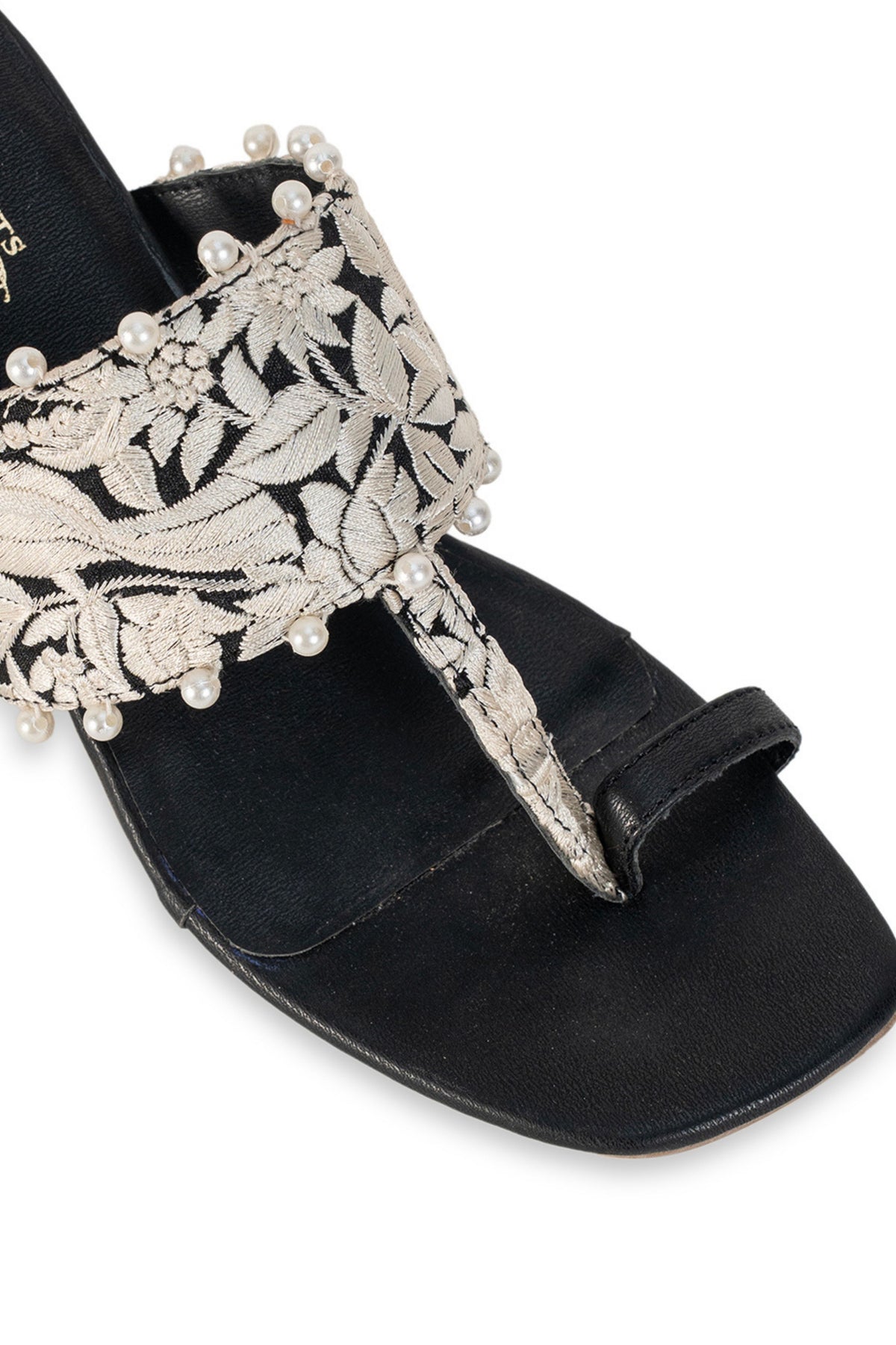 Mehernoor Heels