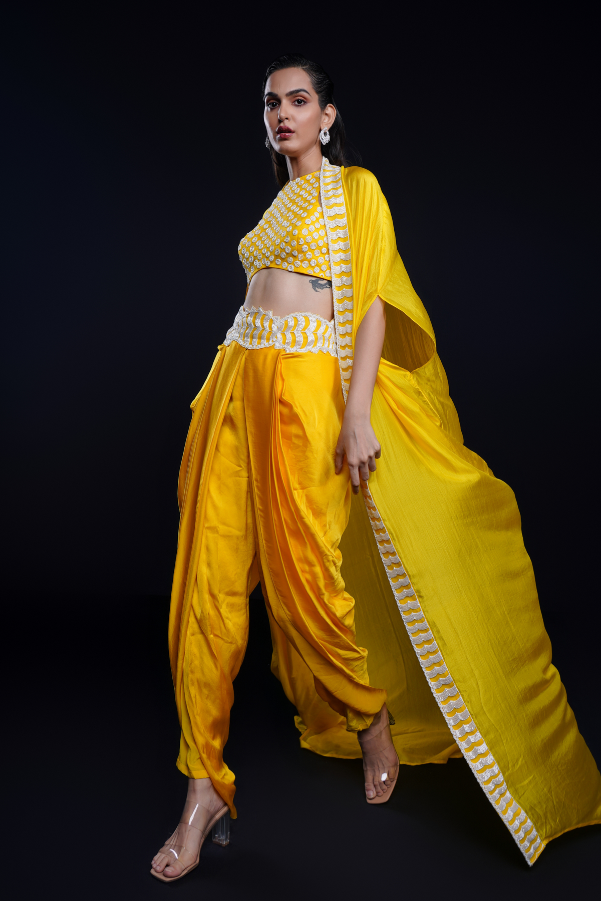 Indira Cape Set