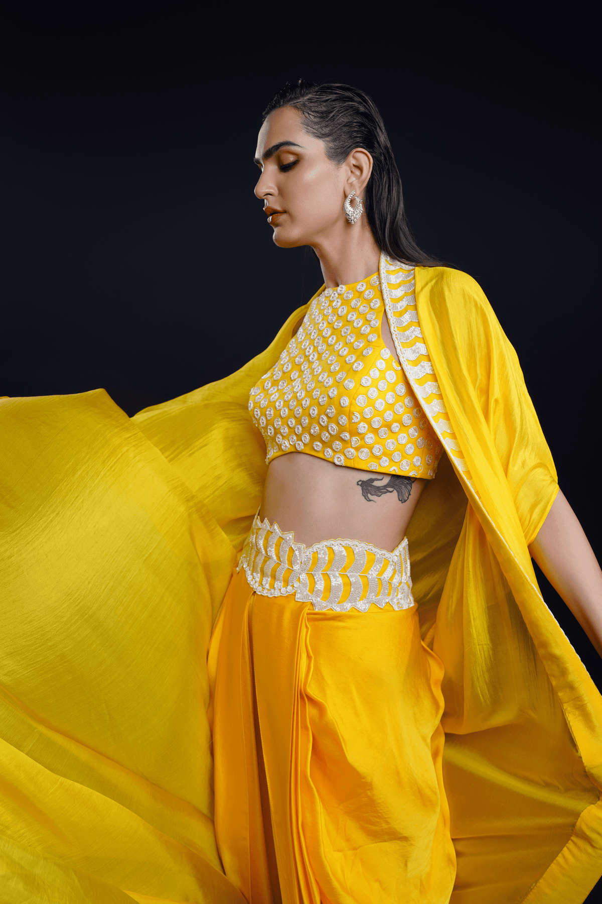 Indira Cape Set
