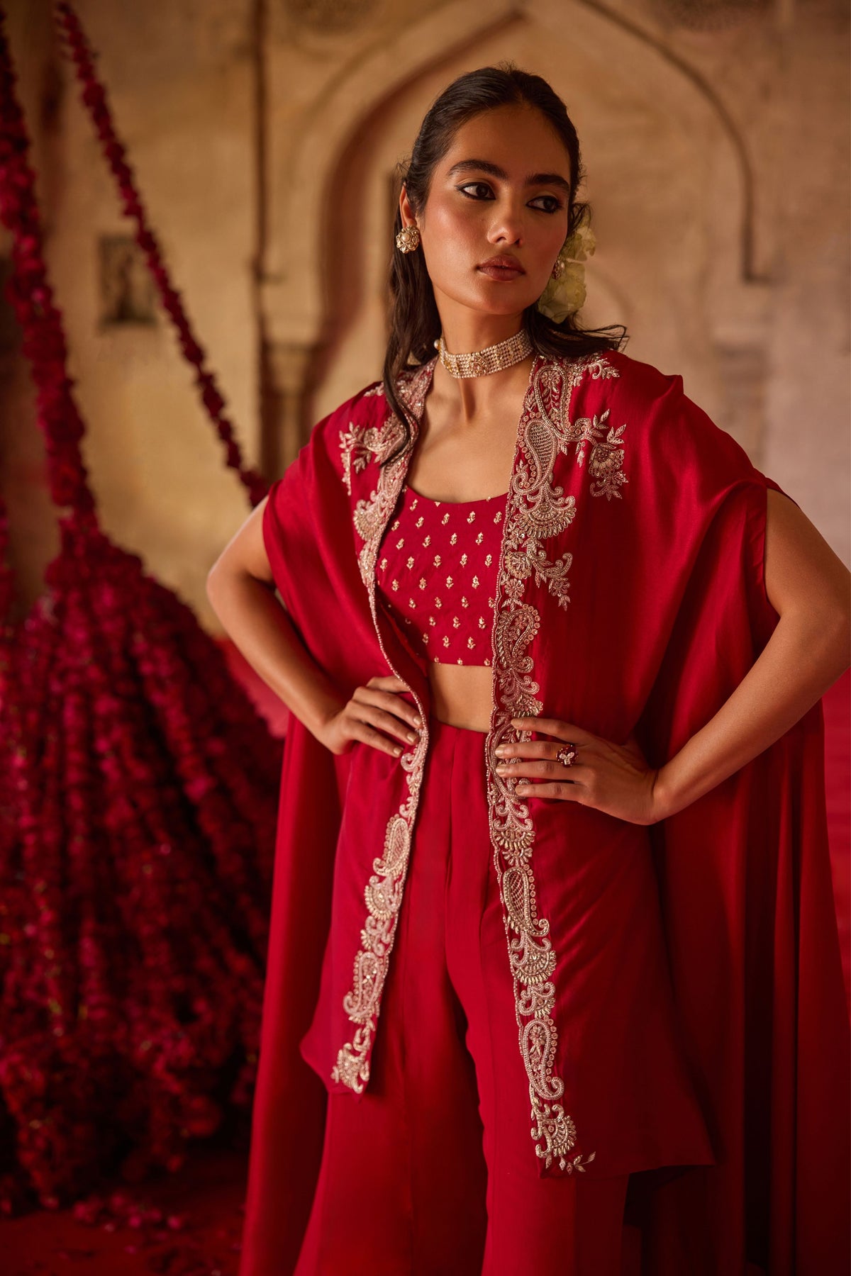 Tamanna Cape Set