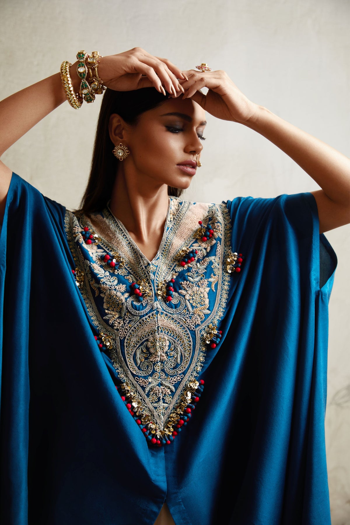 Blue Dori Kairi V Kaftan Set
