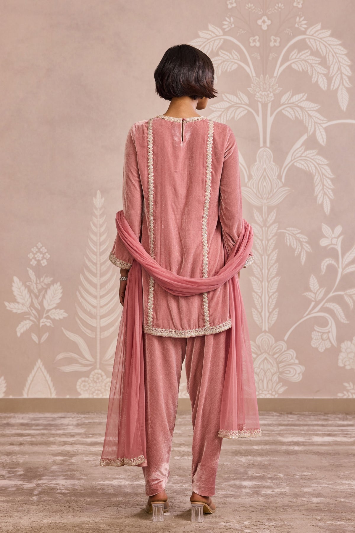 Manzar Salwar Set