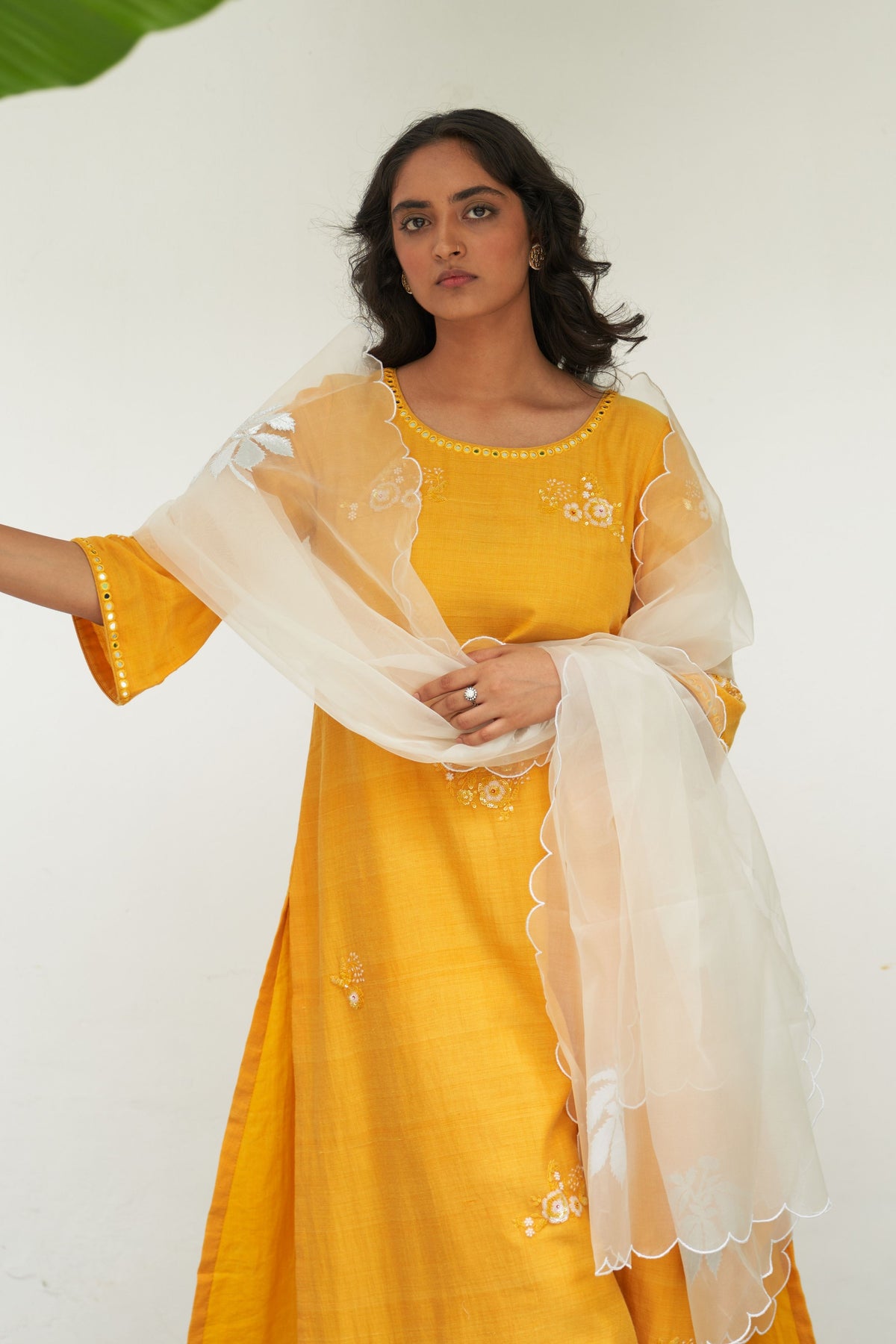 Gul Genda Kurta Set