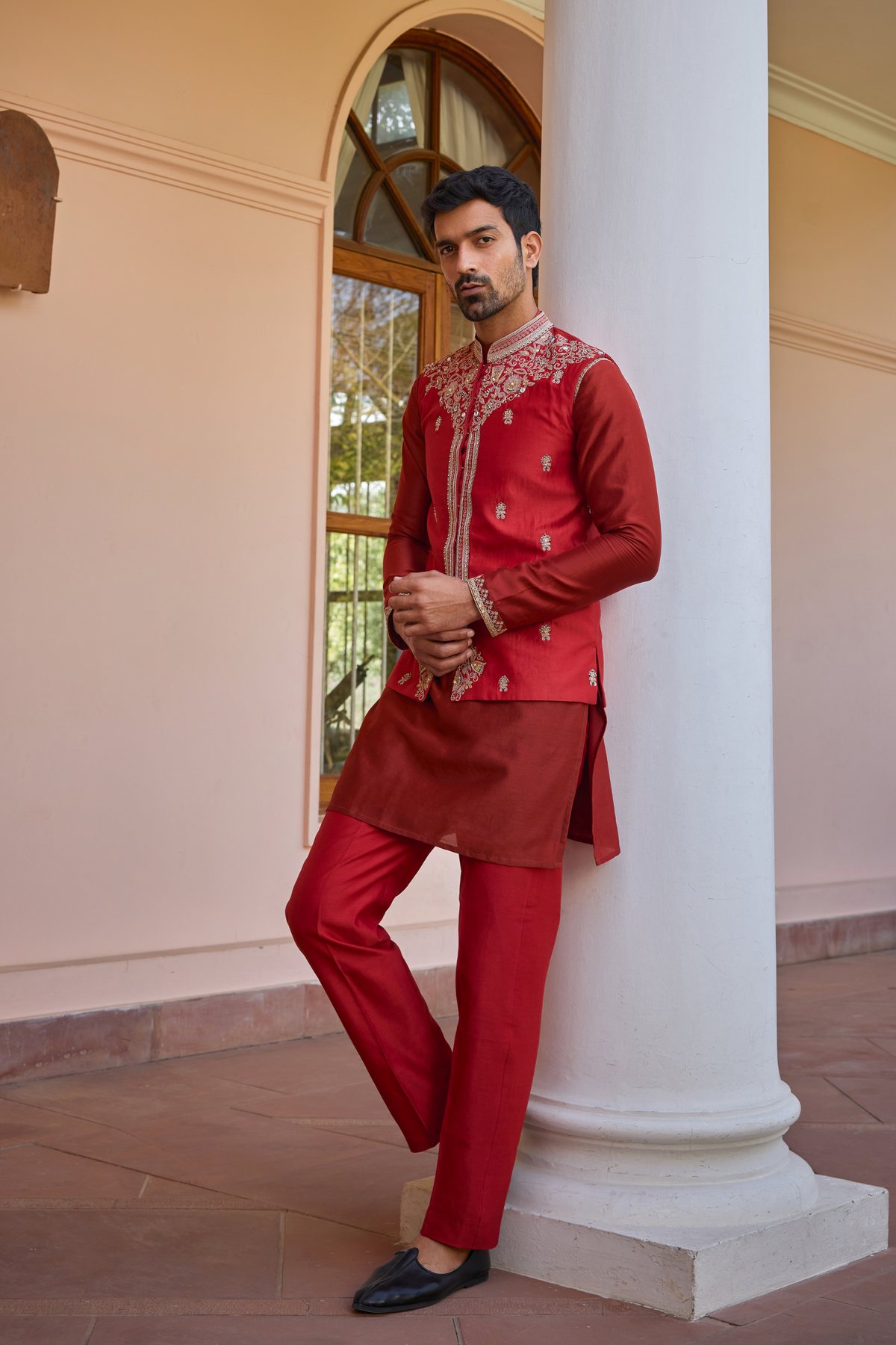 Red hand embroidered bundi jacket set