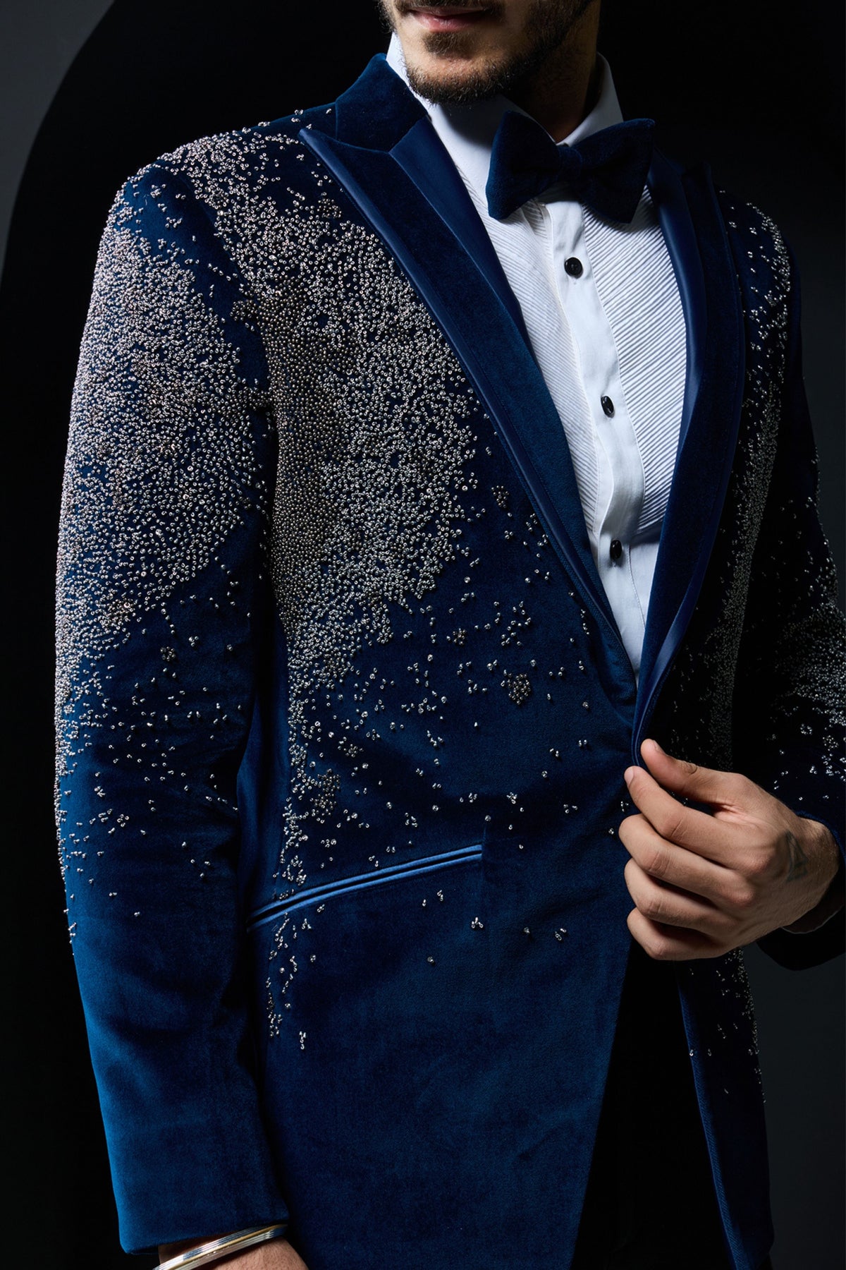 Teal Cutdana Tuxedo