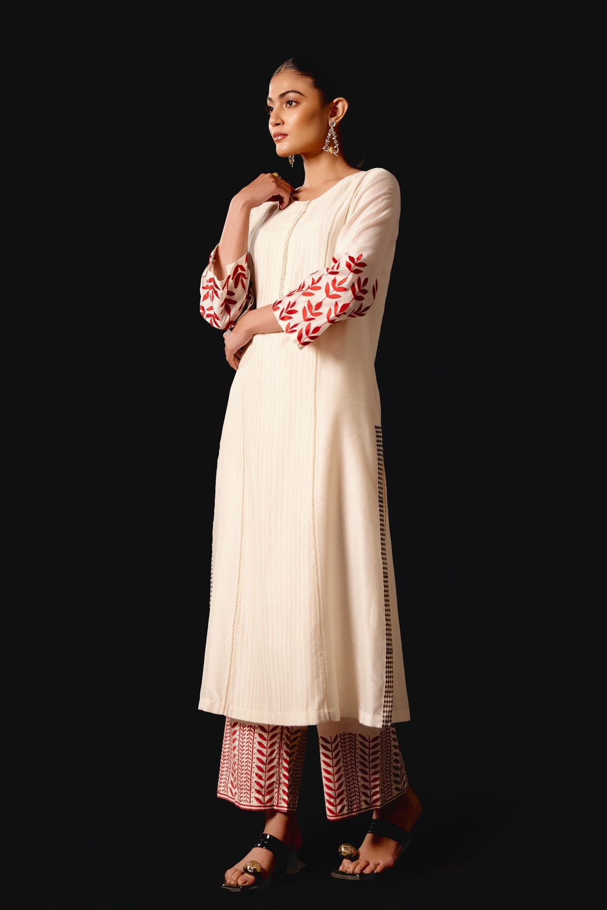 Ivory Embroidery Kurta Set
