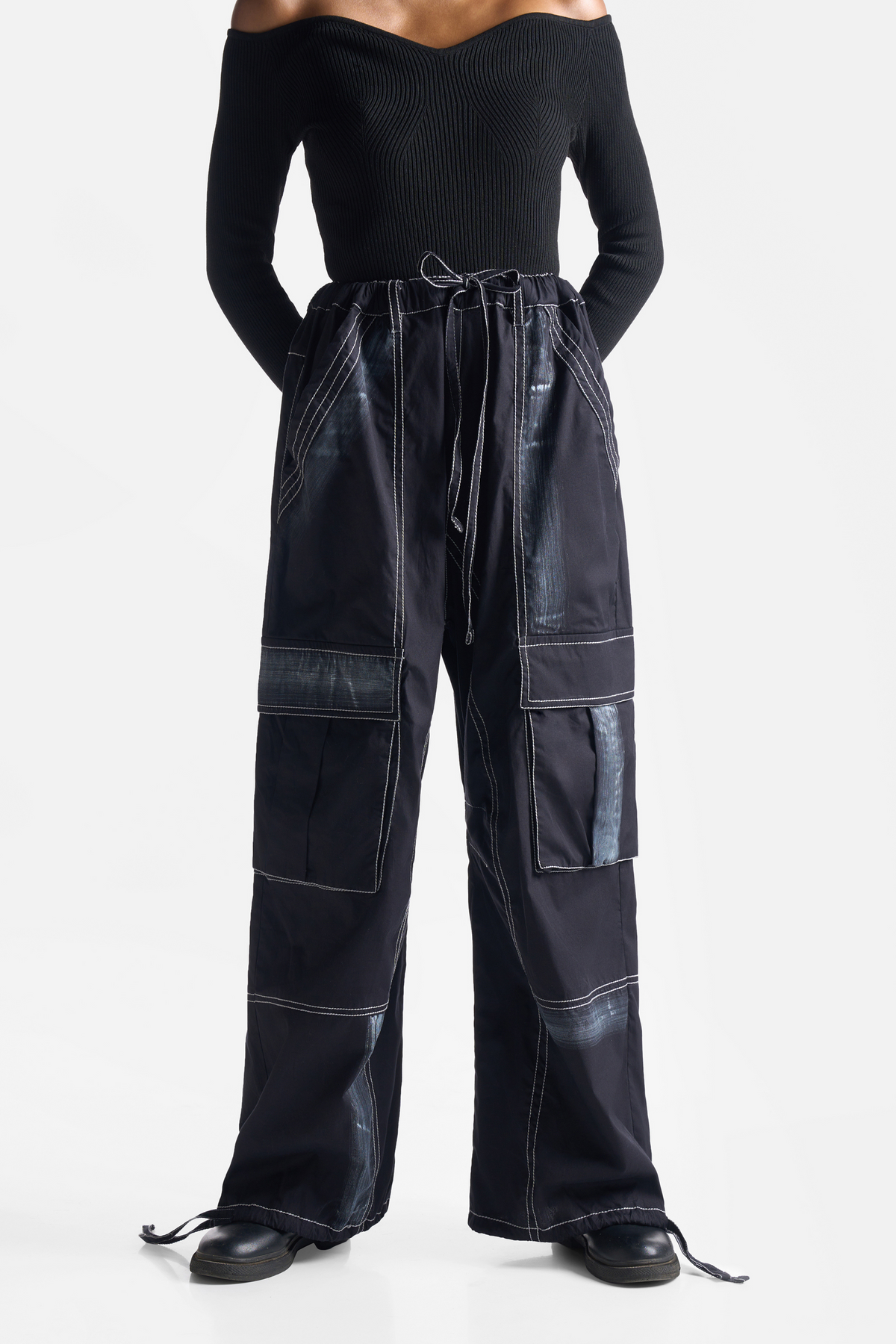 Coal Dry Brush Cargo Pants