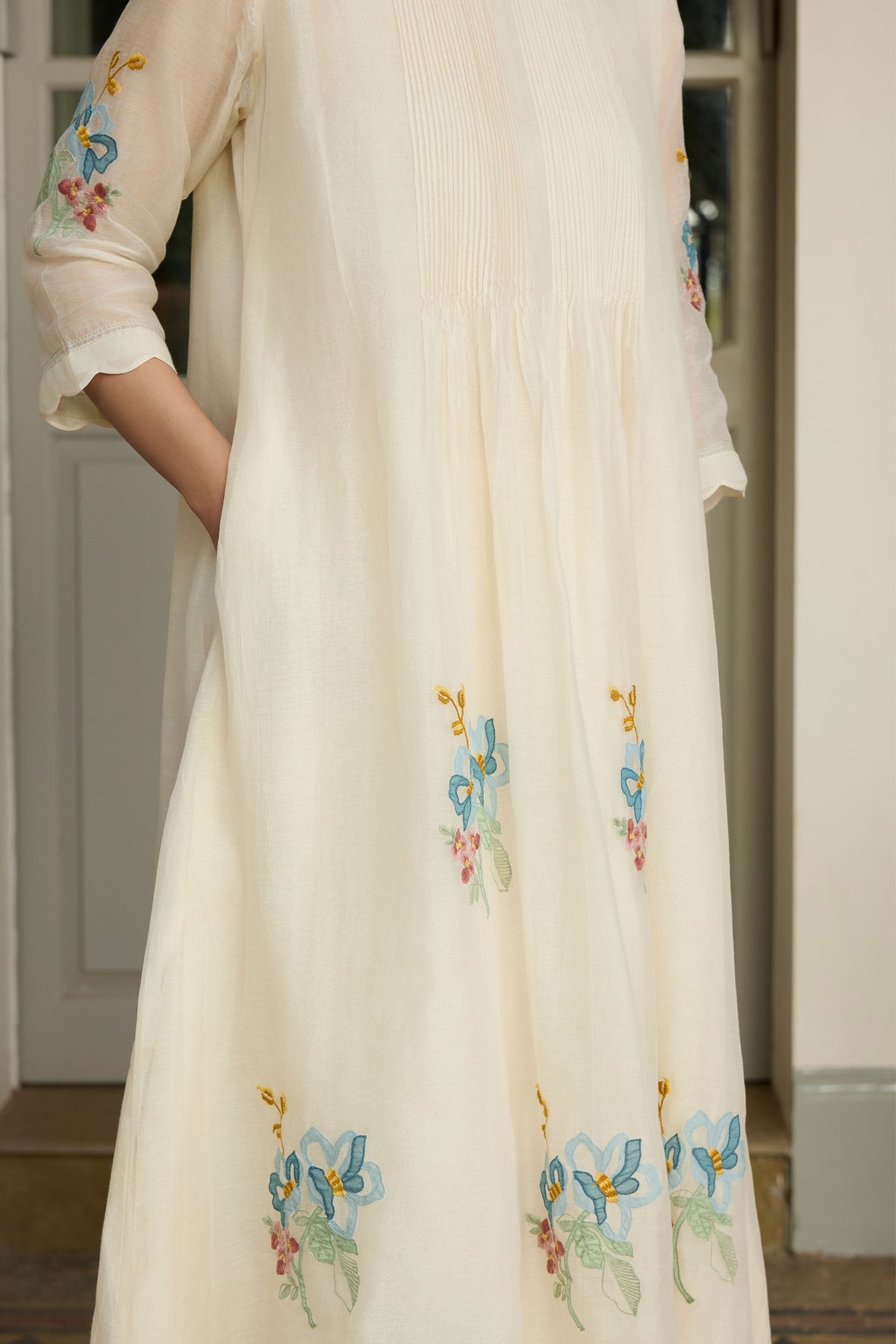Ivory Pintuck Kurta Set
