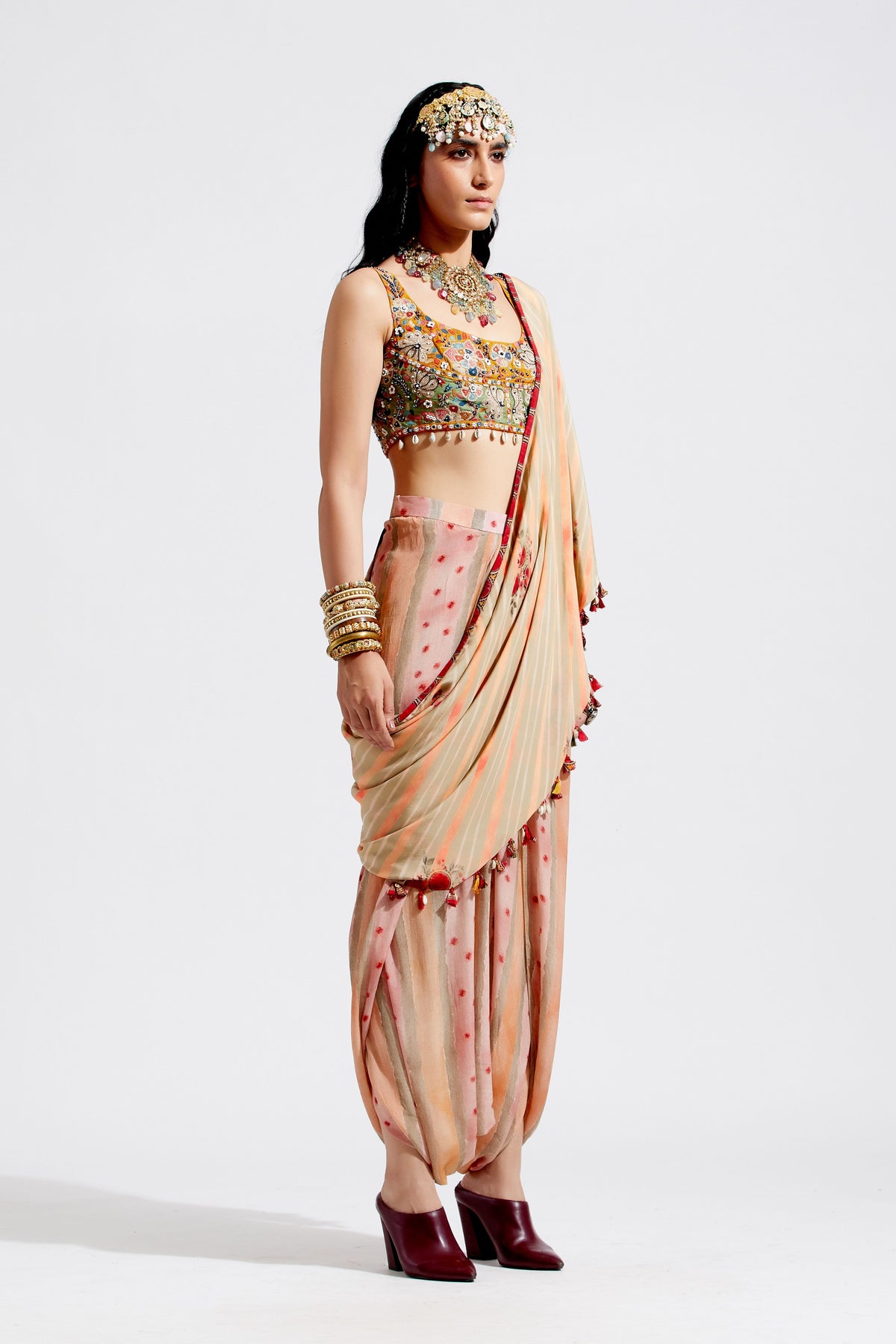 Sadhavi drape saree