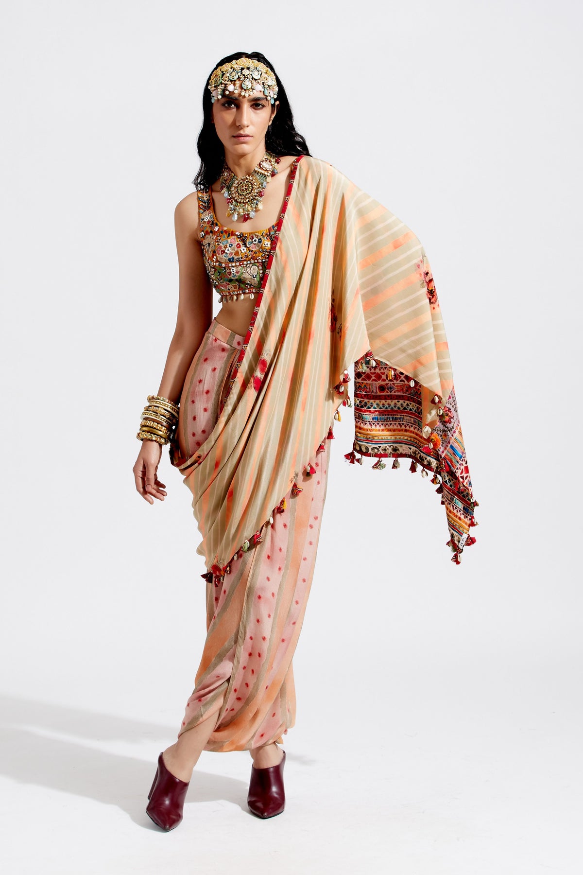 Sadhavi drape saree
