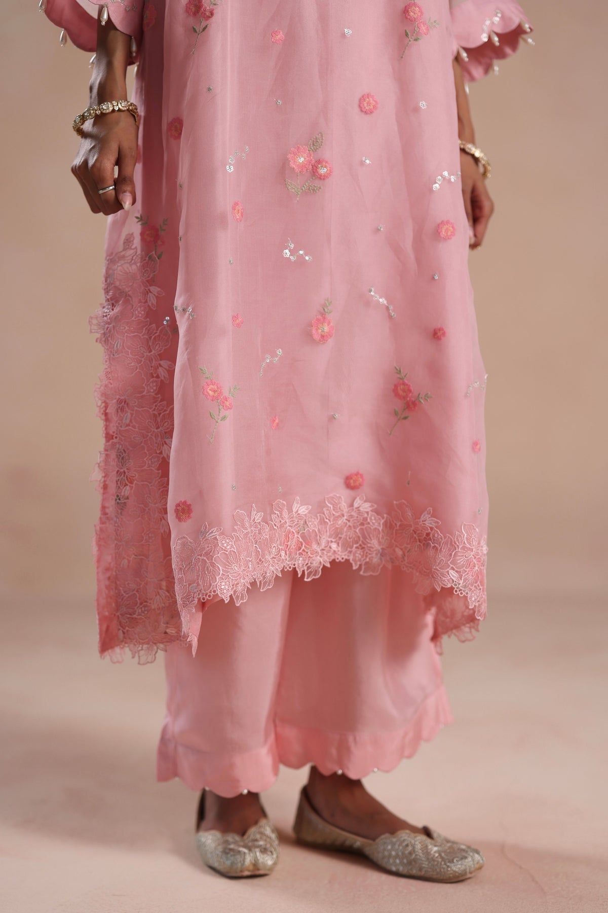 Sareena Pink Kurta Set