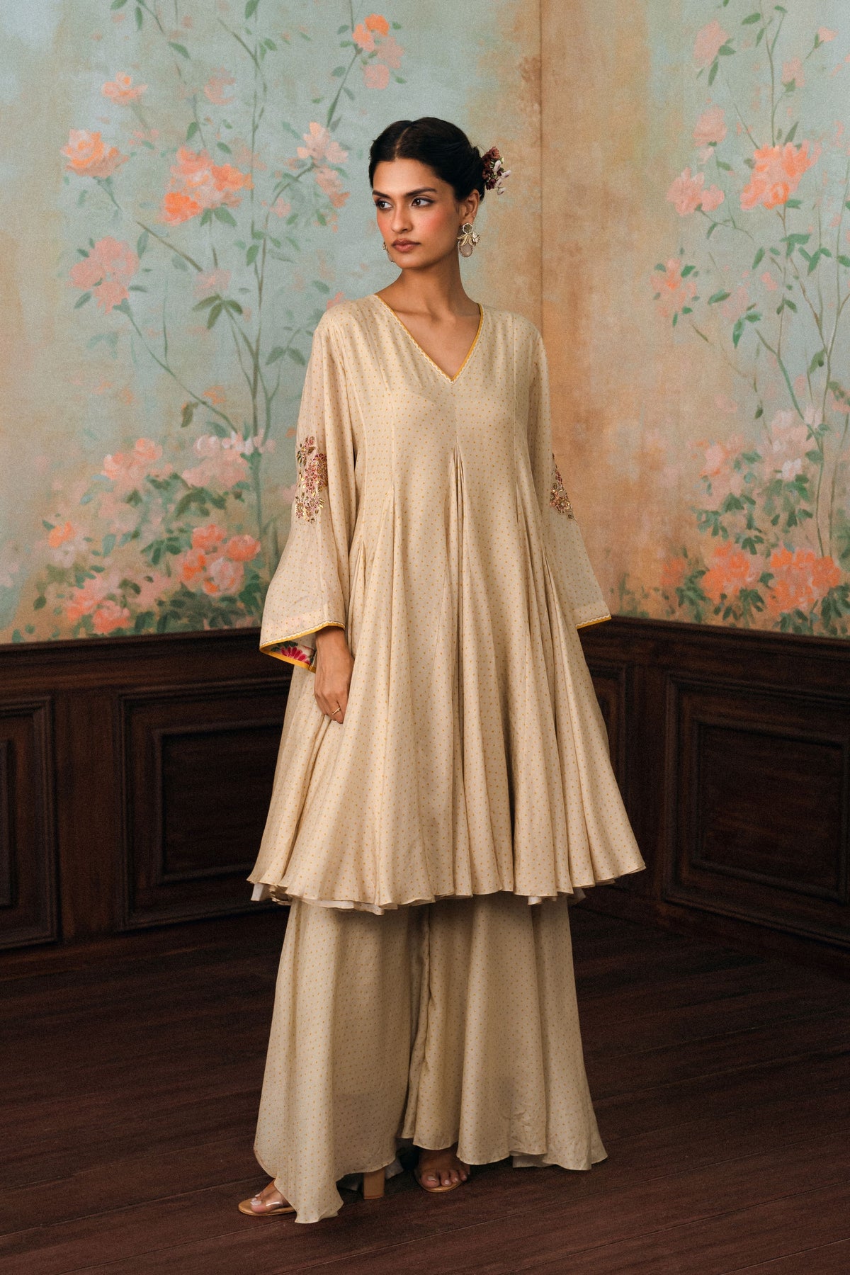 Genevieve Sharara Set