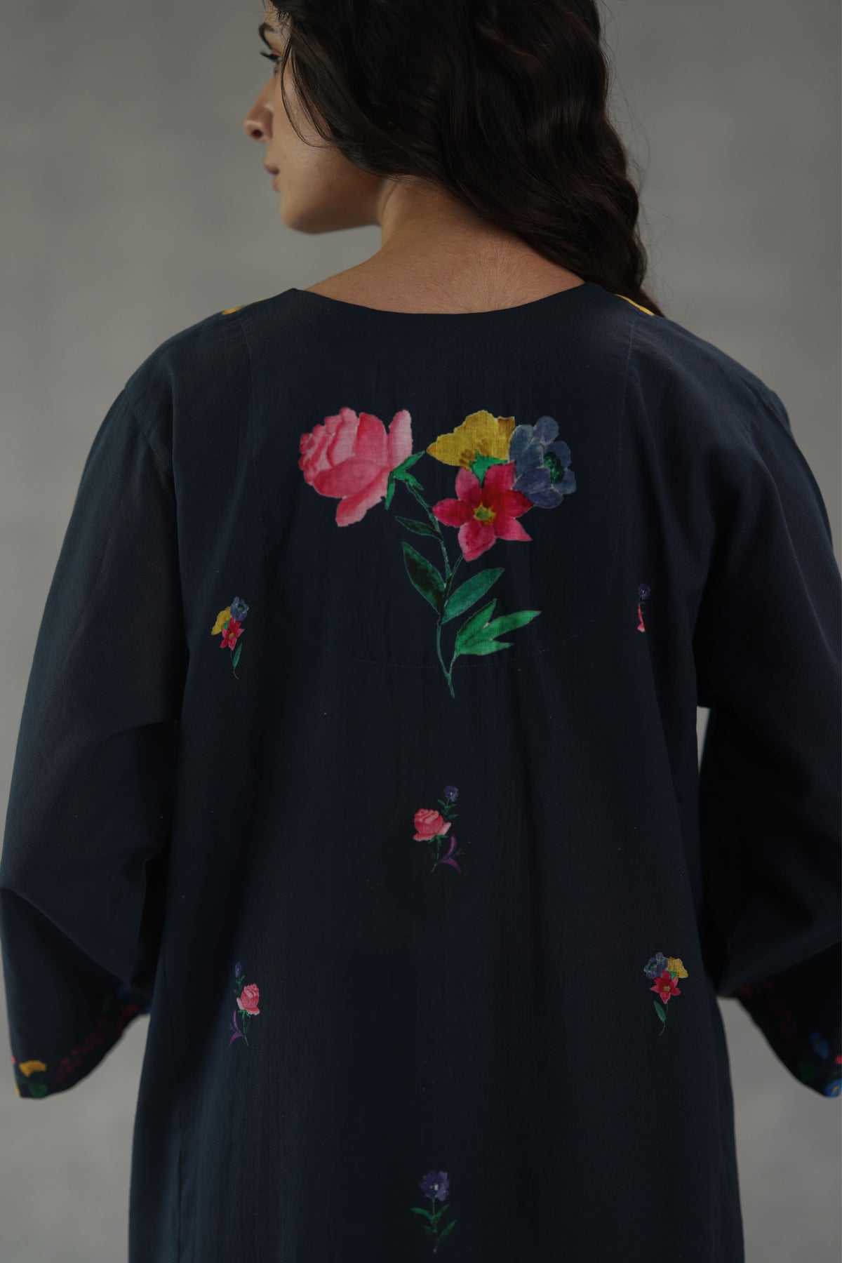 Navy Meadow Song Phiran Set