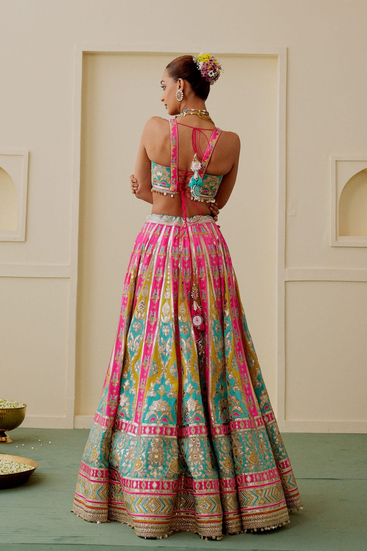 Zamaana Lehenga Set