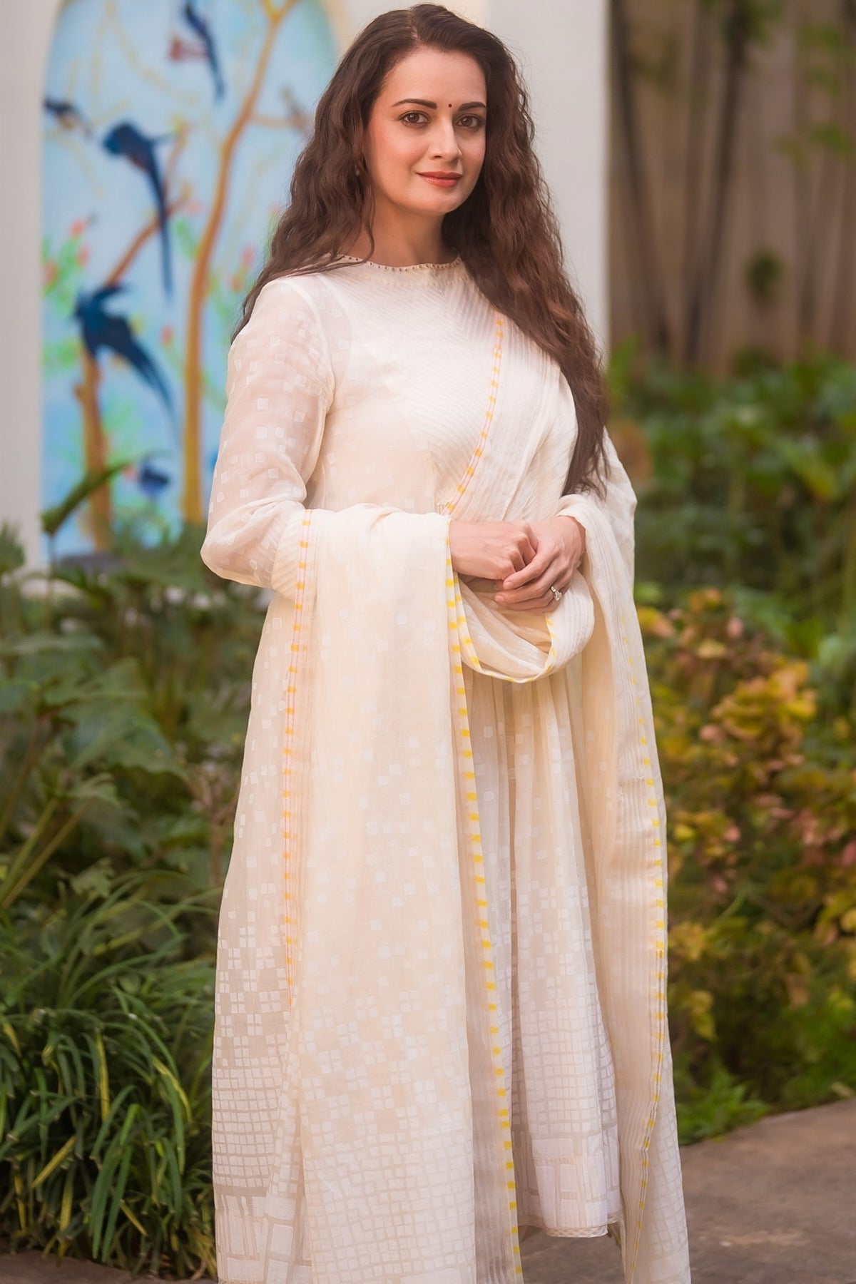 Dia Mirza in Swatti Kapoor