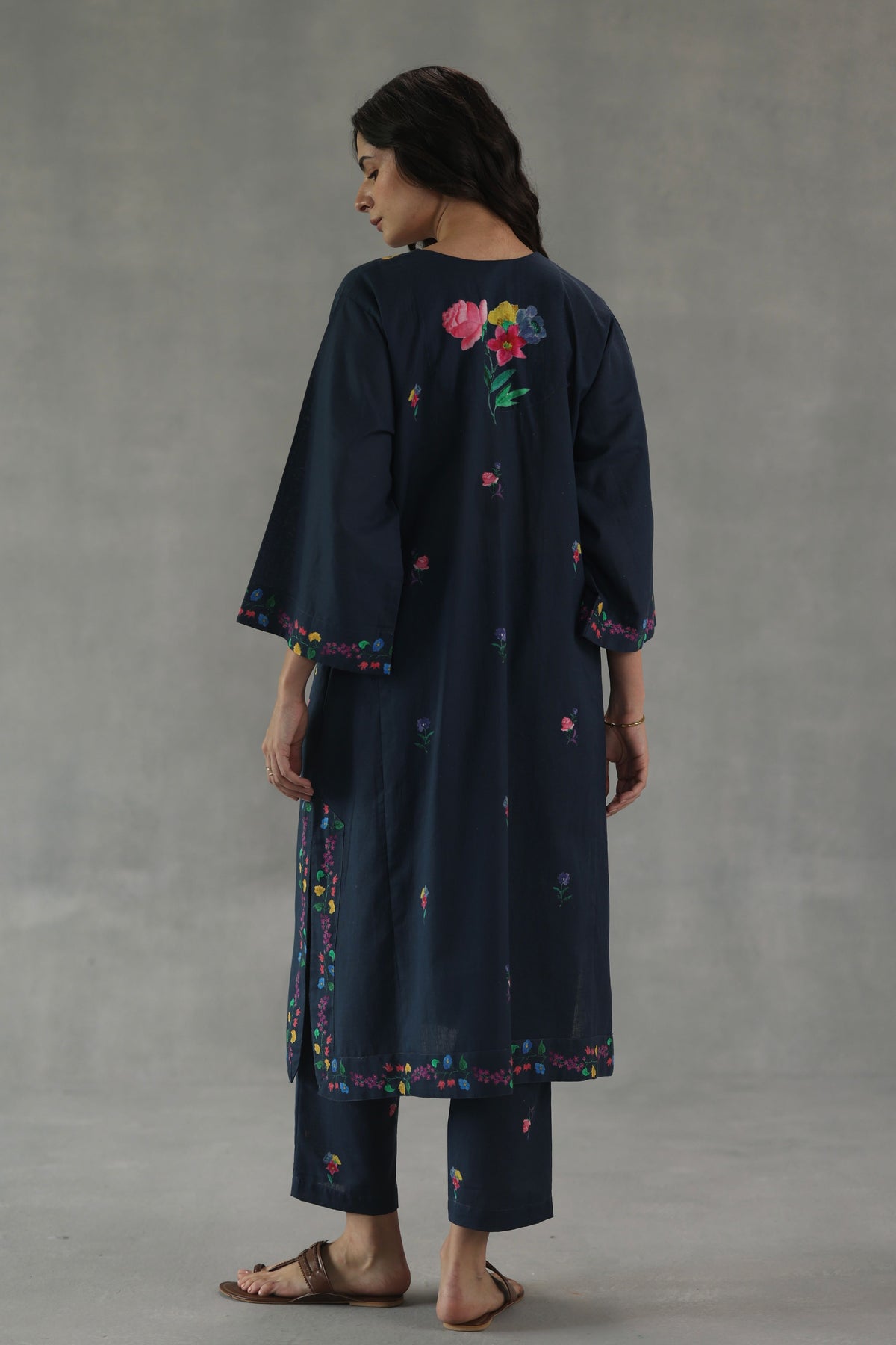 Navy Meadow Song Phiran Set