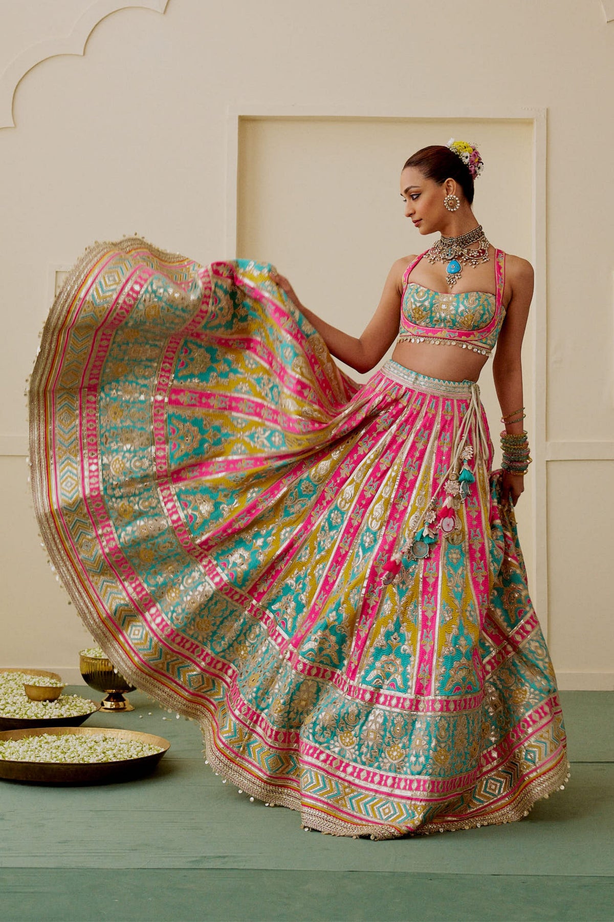 Zamaana Lehenga Set