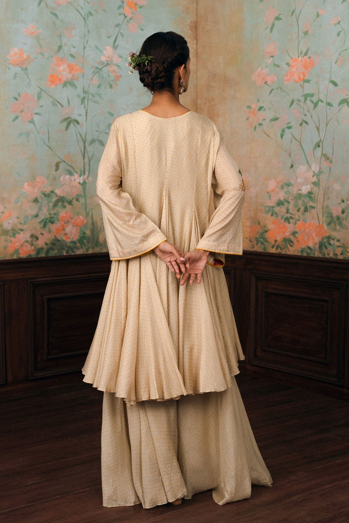 Genevieve Sharara Set