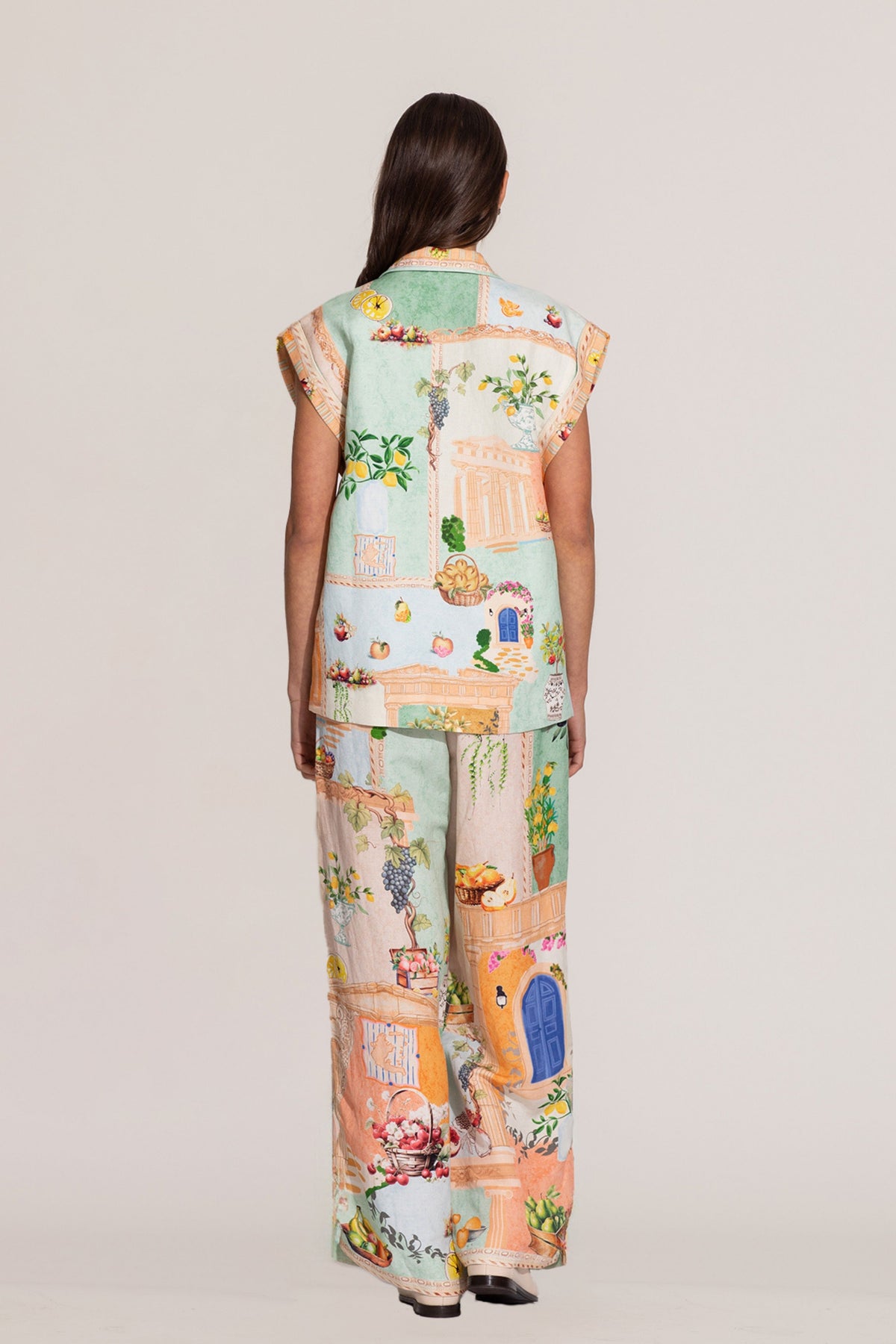 Arista Sleeveless Jacket