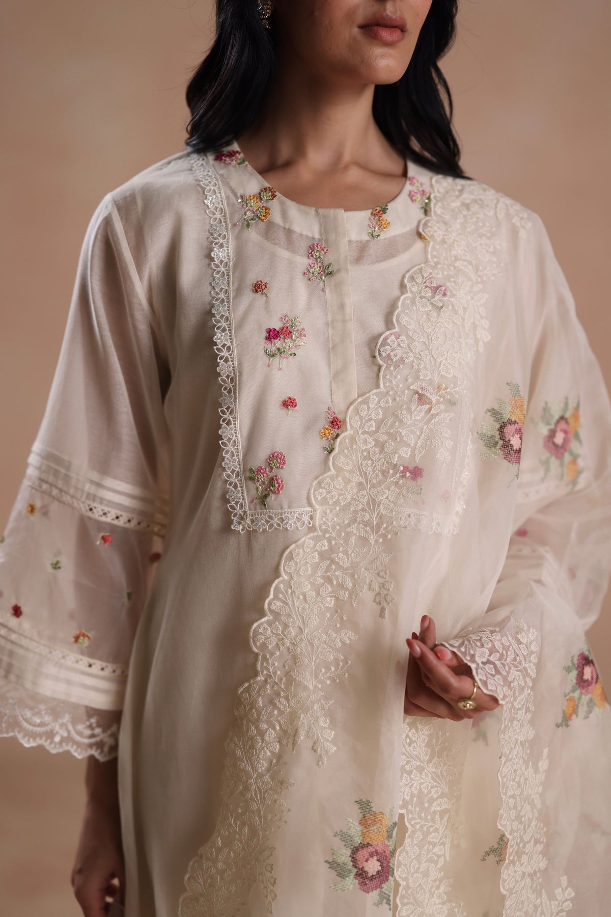 Siara Ivory Kurta Set