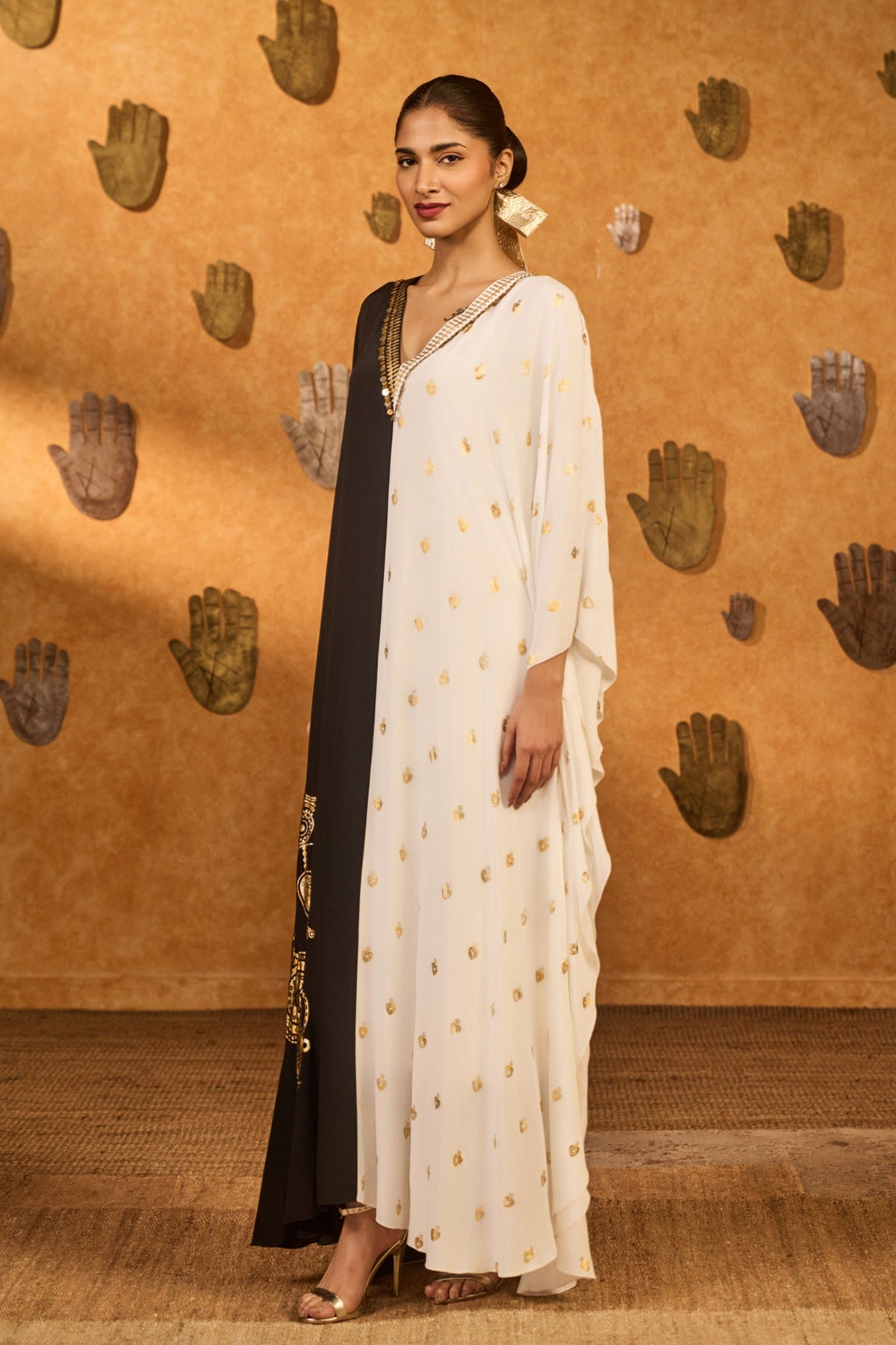 Black And White Heartbeat Kaftan