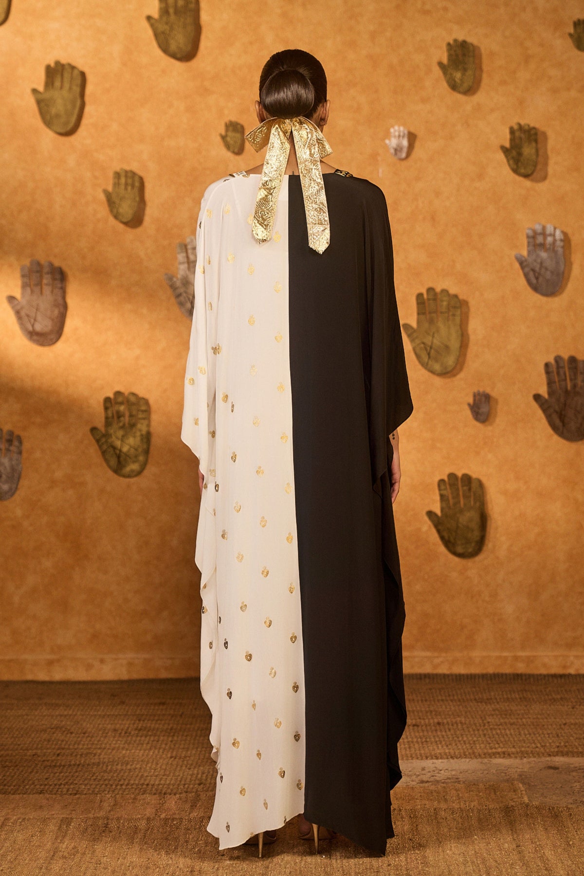 Black And White Heartbeat Kaftan