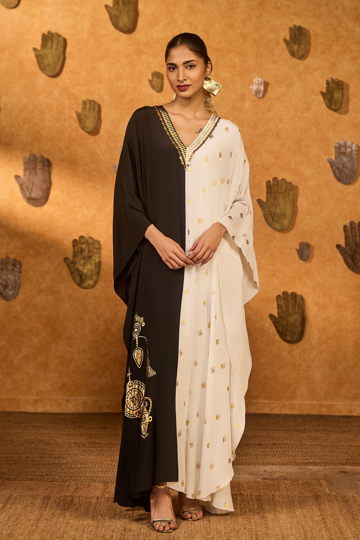 Black And White Heartbeat Kaftan