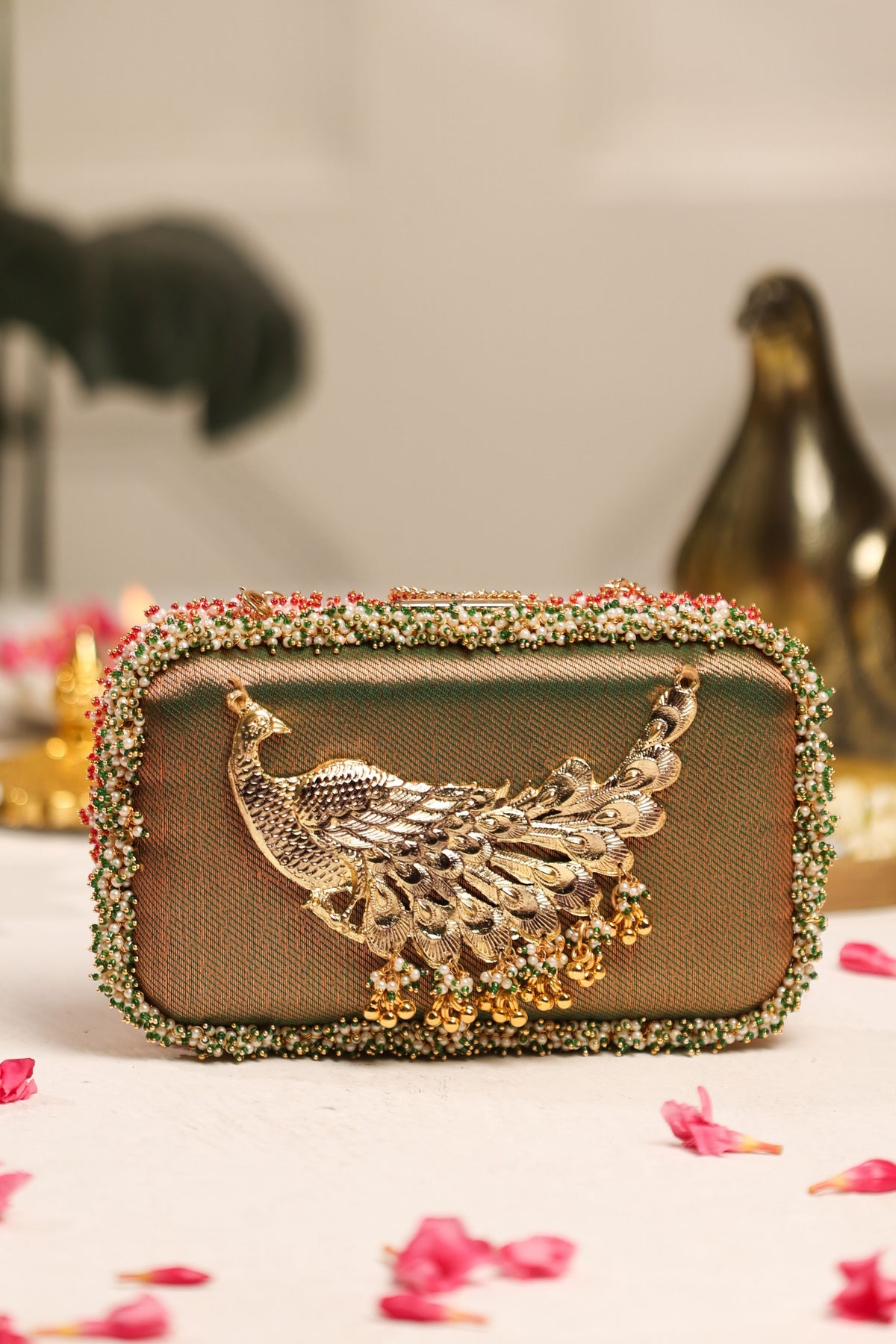 Morbagh Clutch