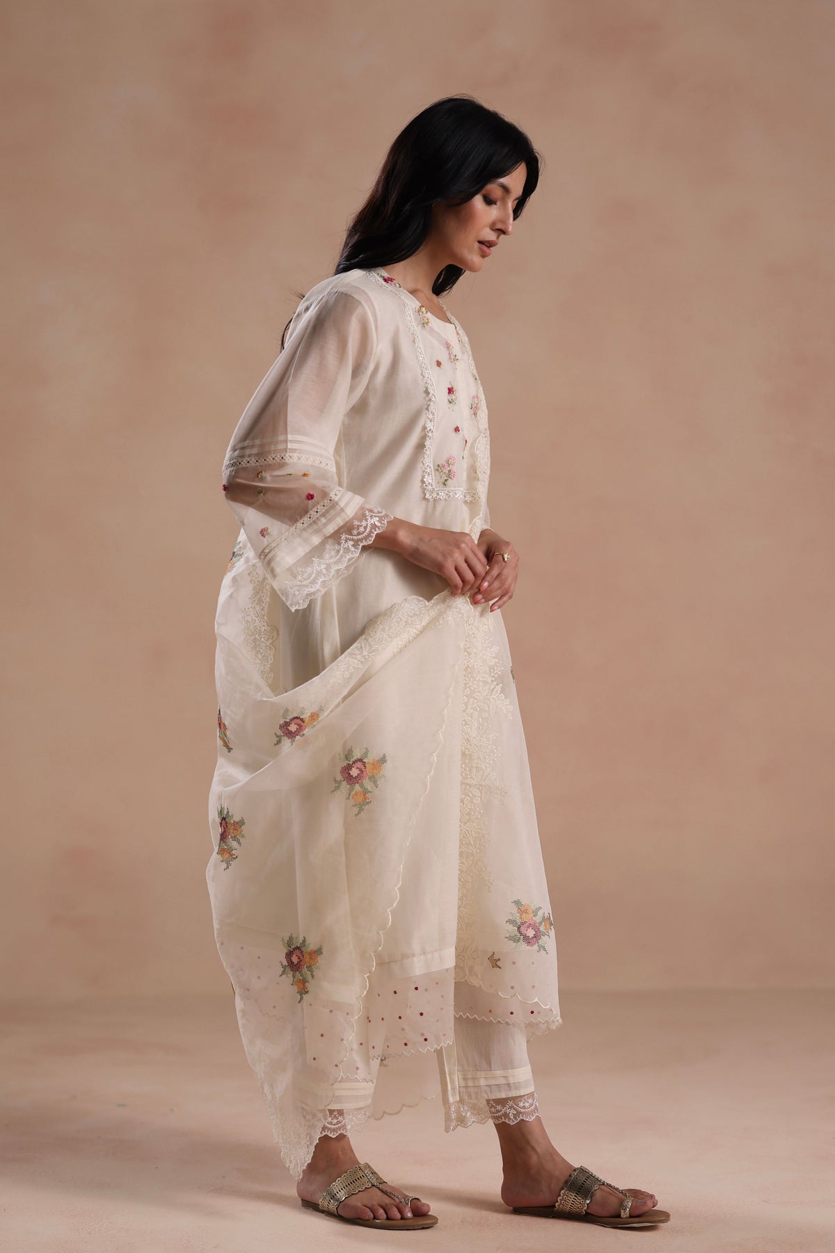 Siara Ivory Kurta Set