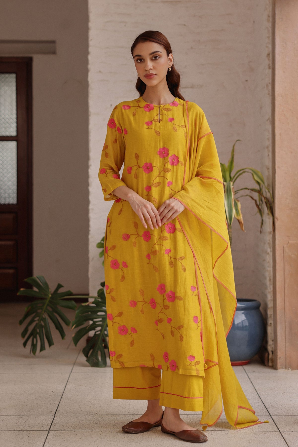 Canary Bloom Kurta Set