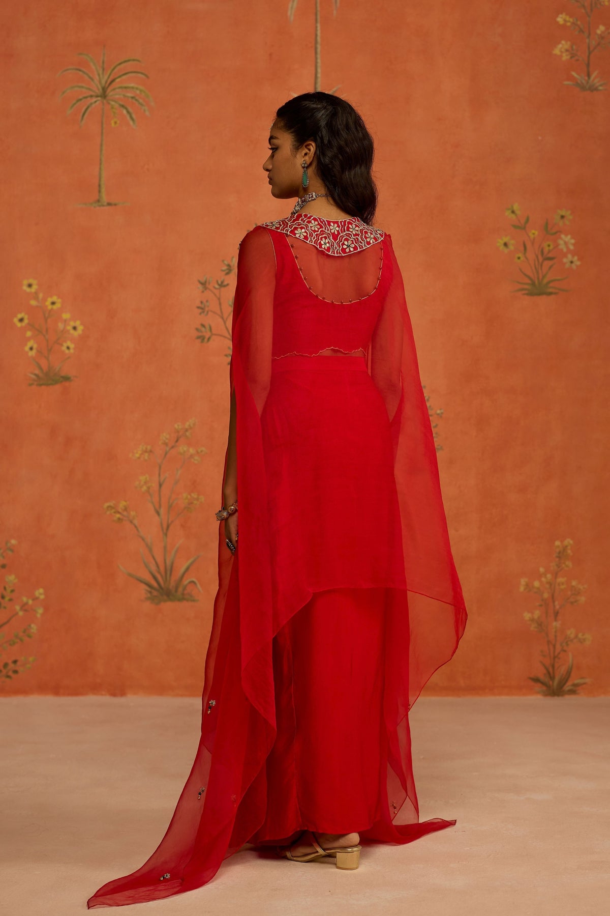 Damini Cape Set