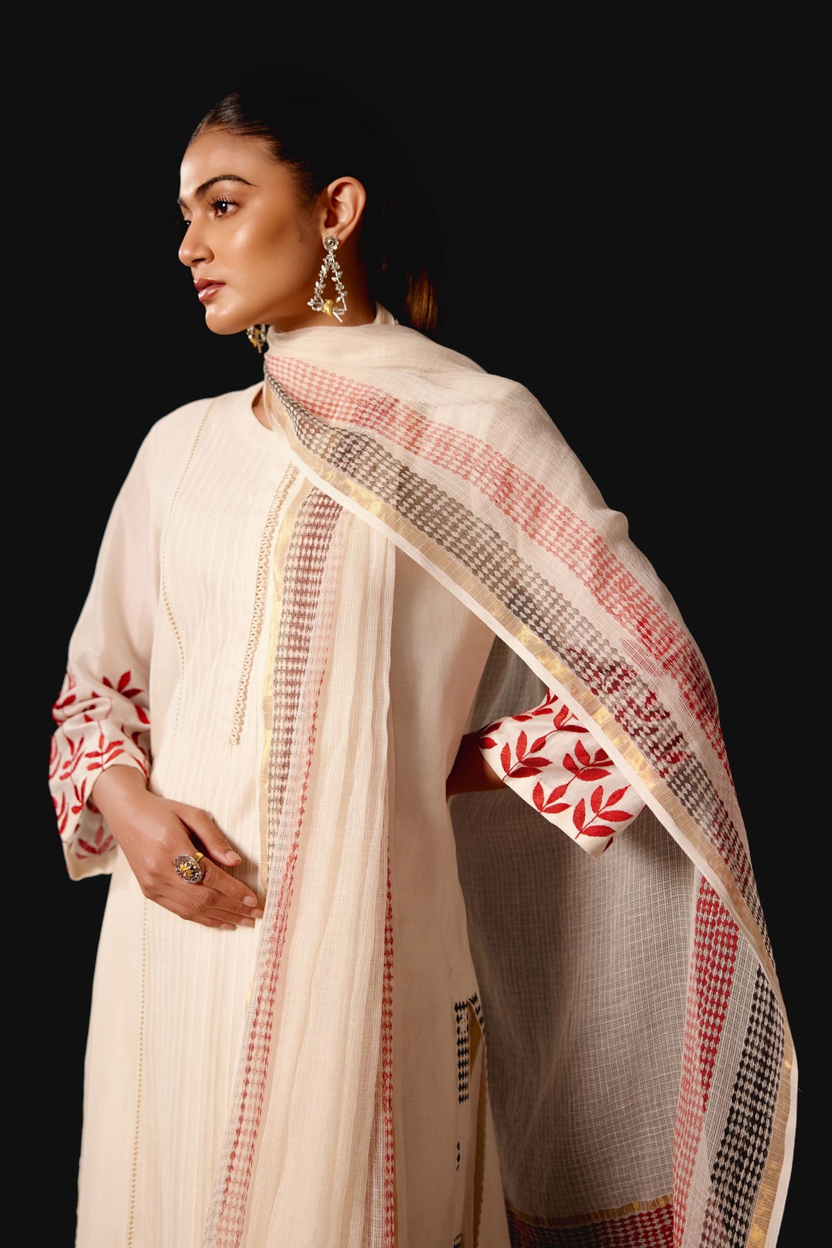 Ivory Embroidery Kurta Set