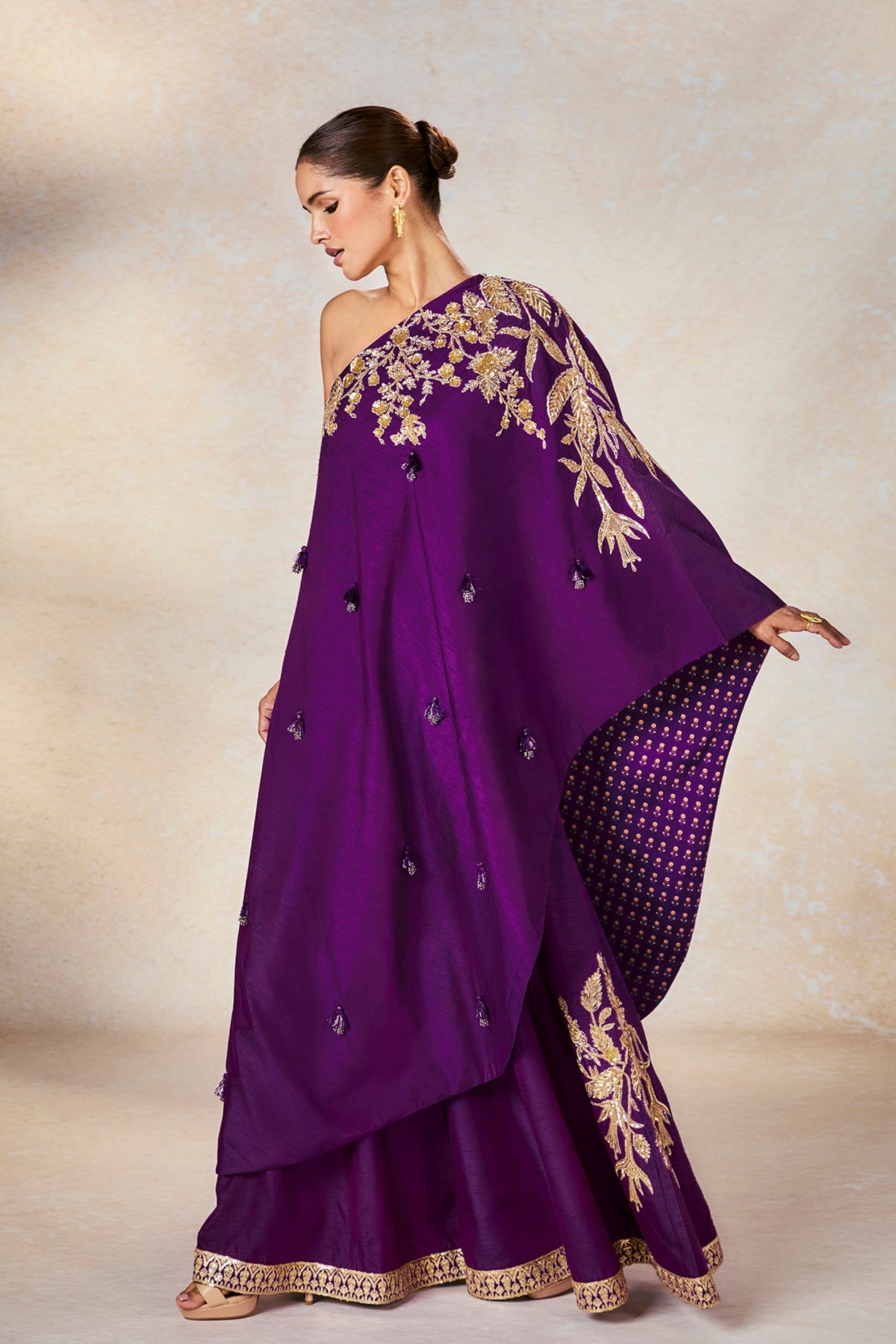 Jamun One Shoulder Set