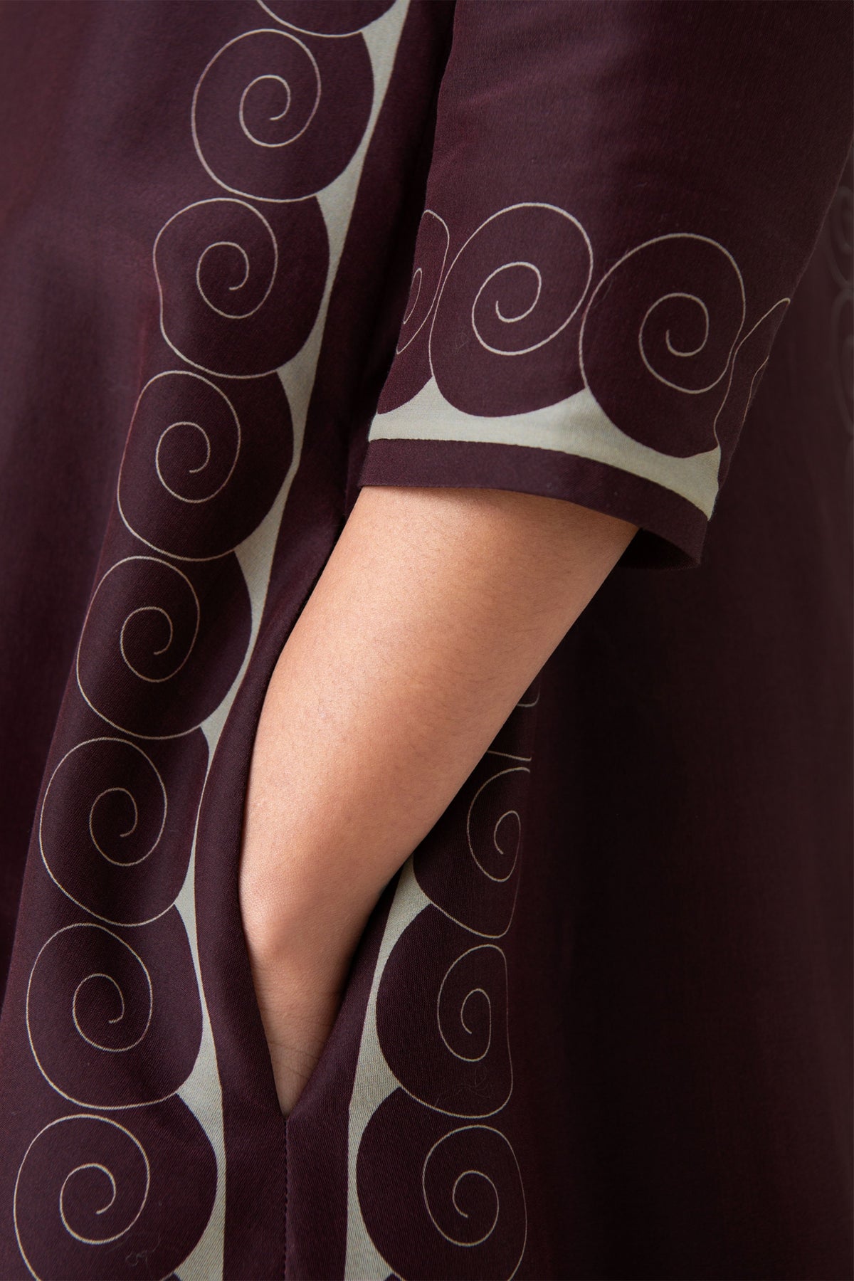 Meher Burgundy Kurta Set
