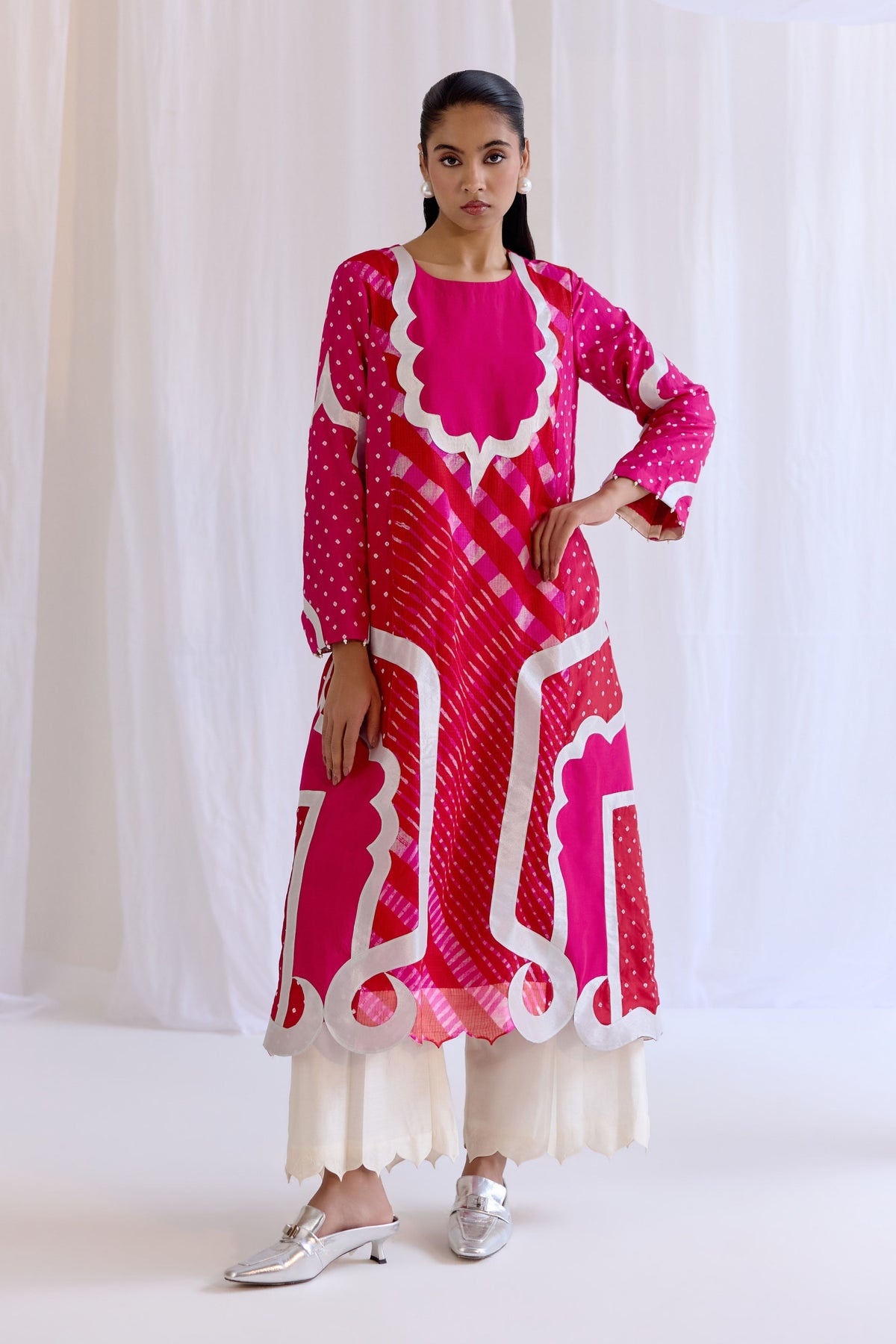 Rang-e-meharaab Kurta With Ivory Pants