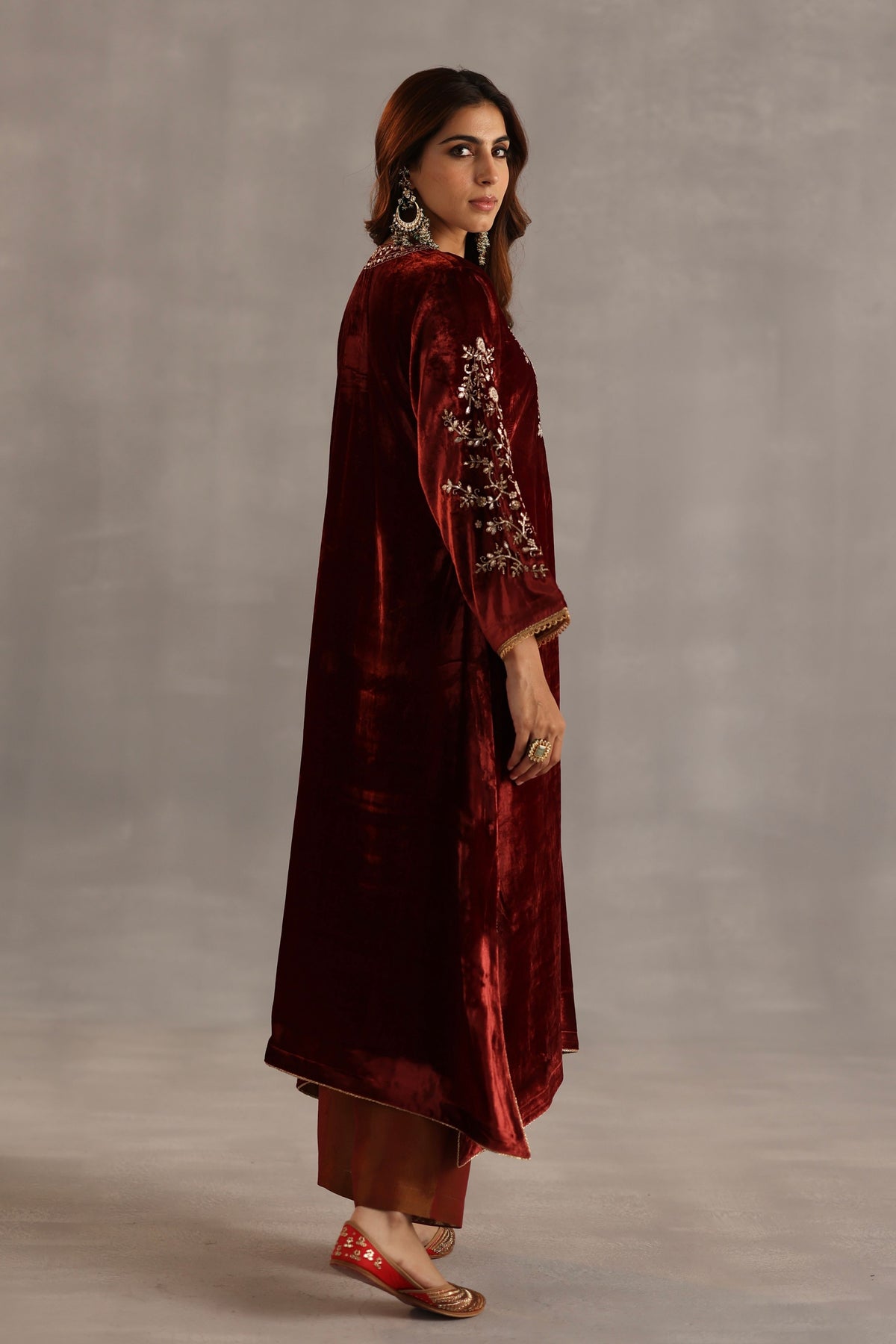 Minar Garnet Kurta Set