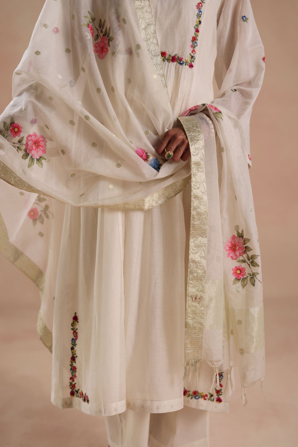 Jheel Ivory Kurta Set