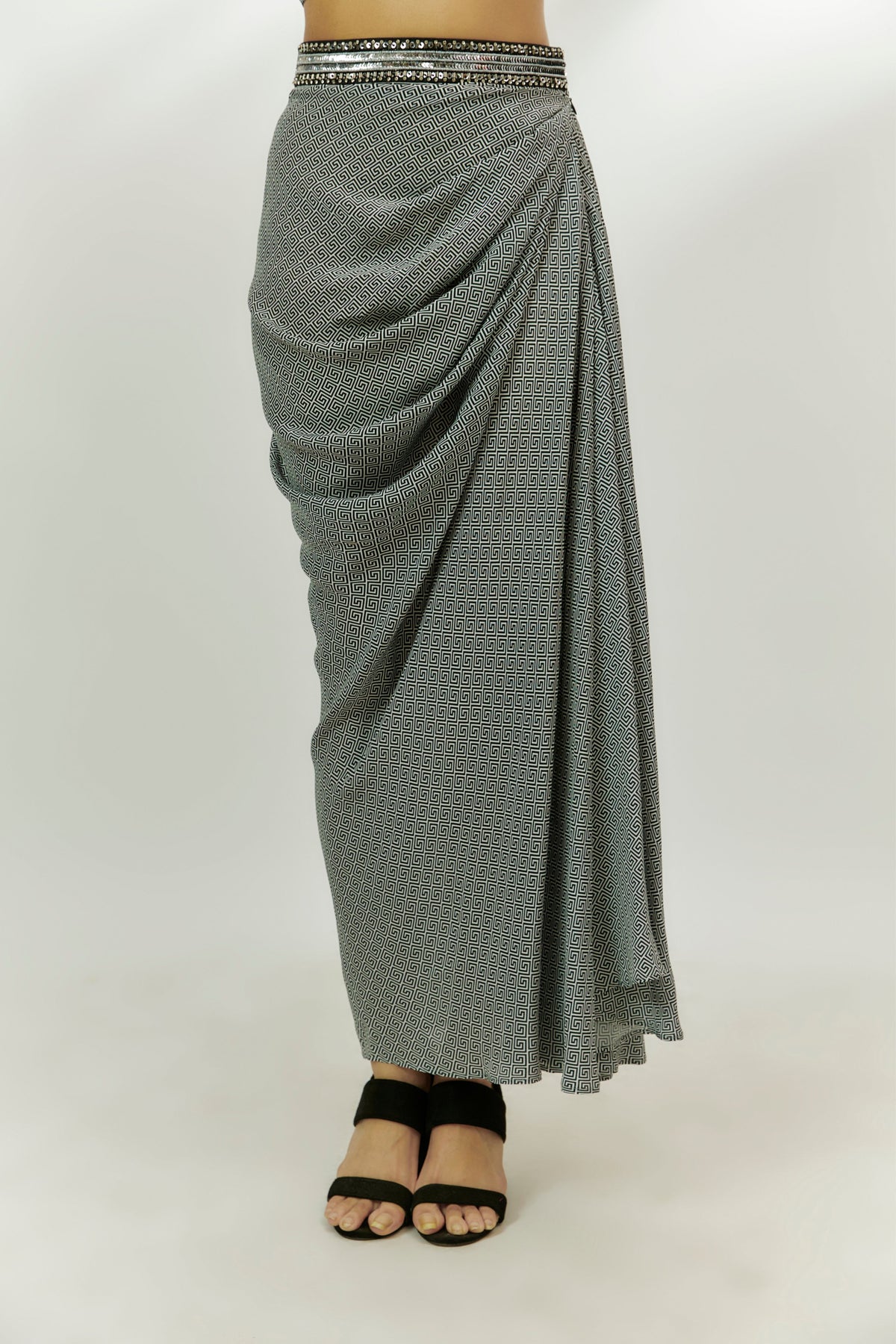 Black Printed Cape Set