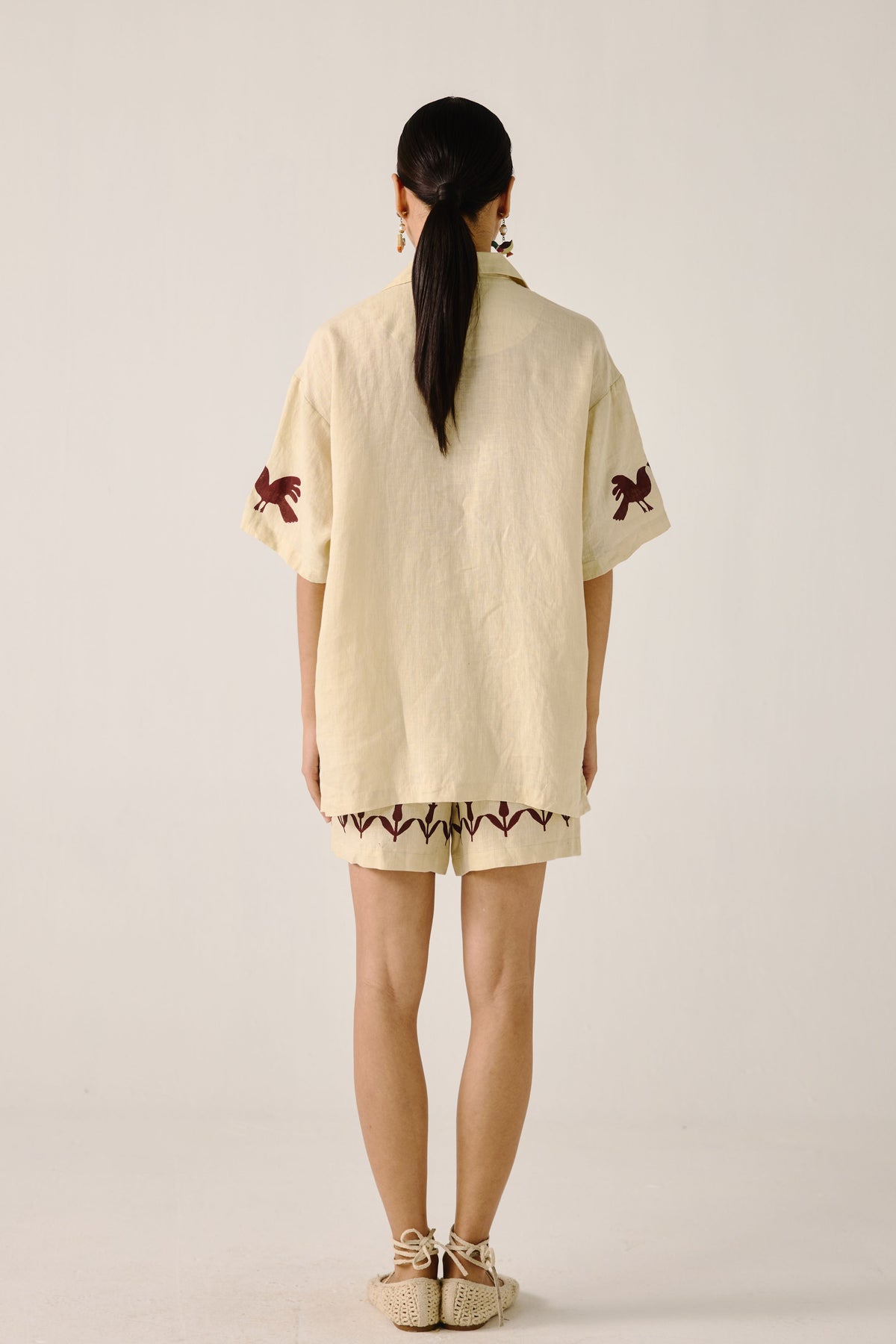 Ivory Bird Applique Unisex Set