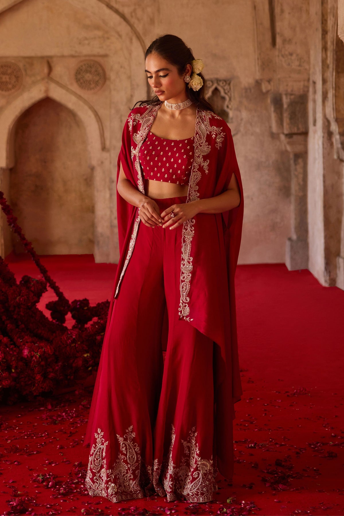 Tamanna Cape Set