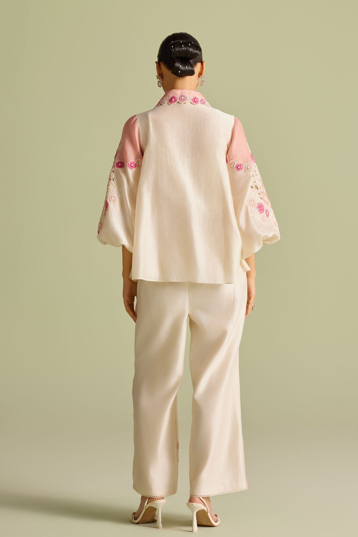 Pinkish Ivory Panelled  Applique Shirt