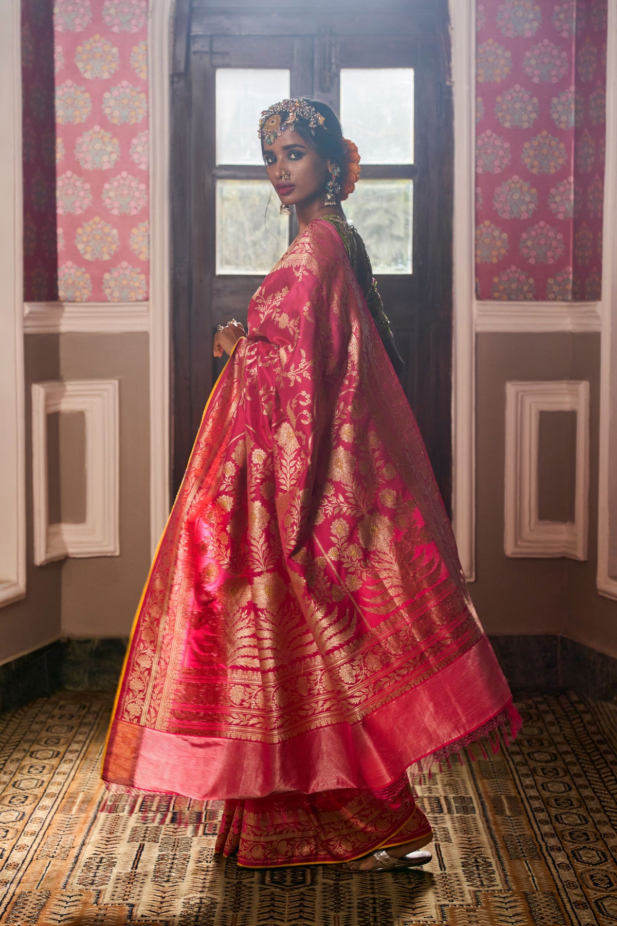 Jaal Manjari Rani Jangla Benarasi Handloom Sari