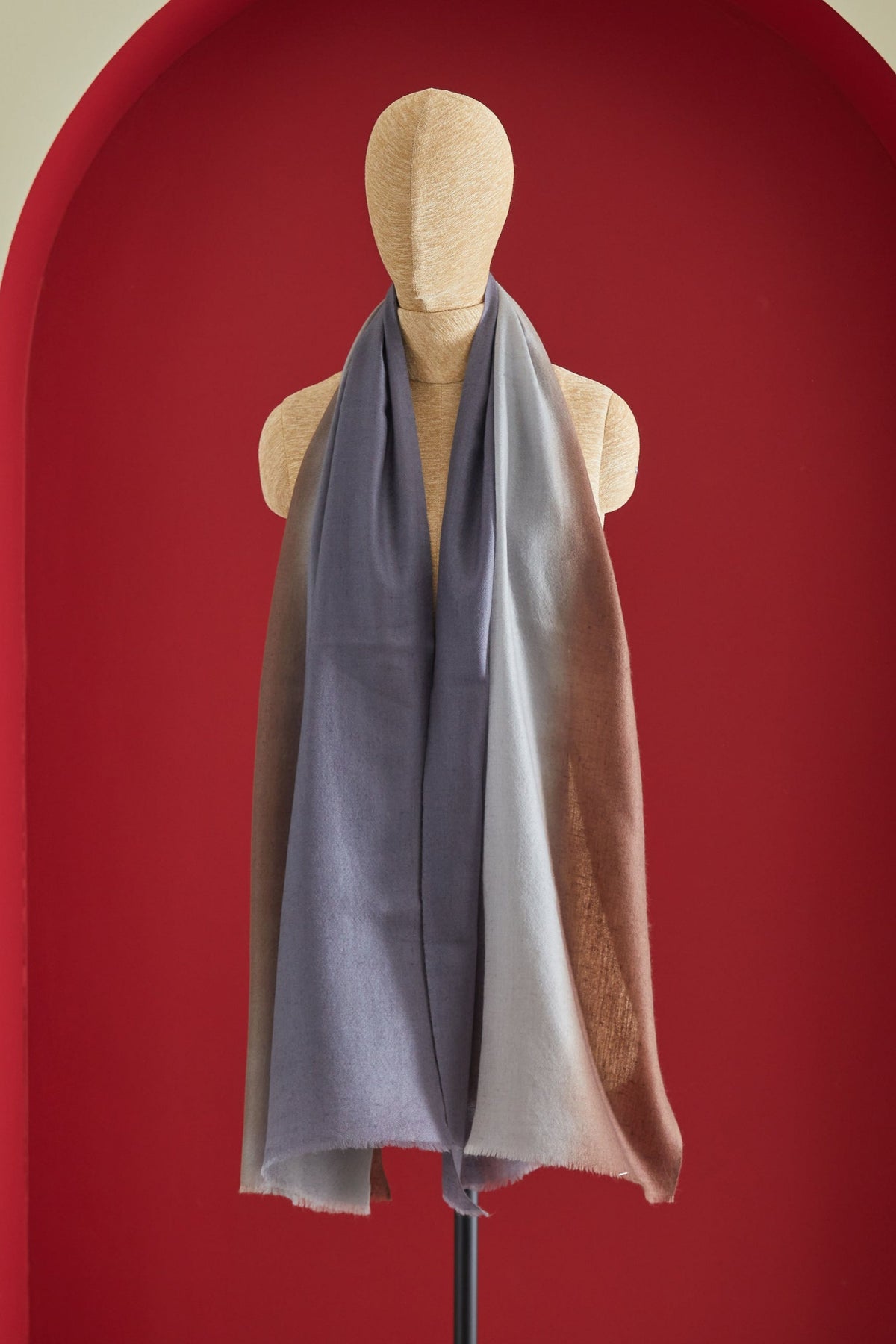 Fine Cashmere Grey Stole