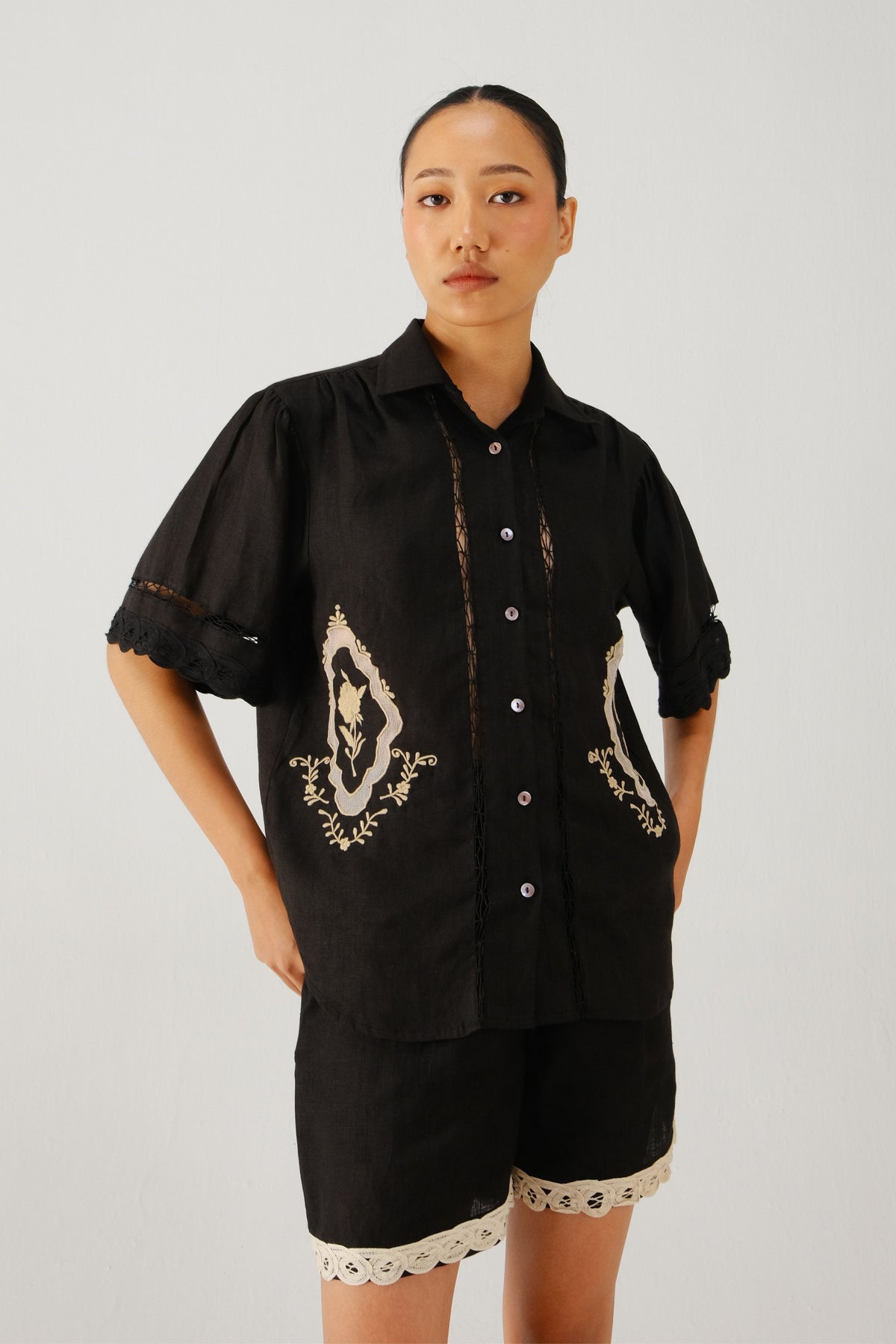 Black Linen Victorian Set