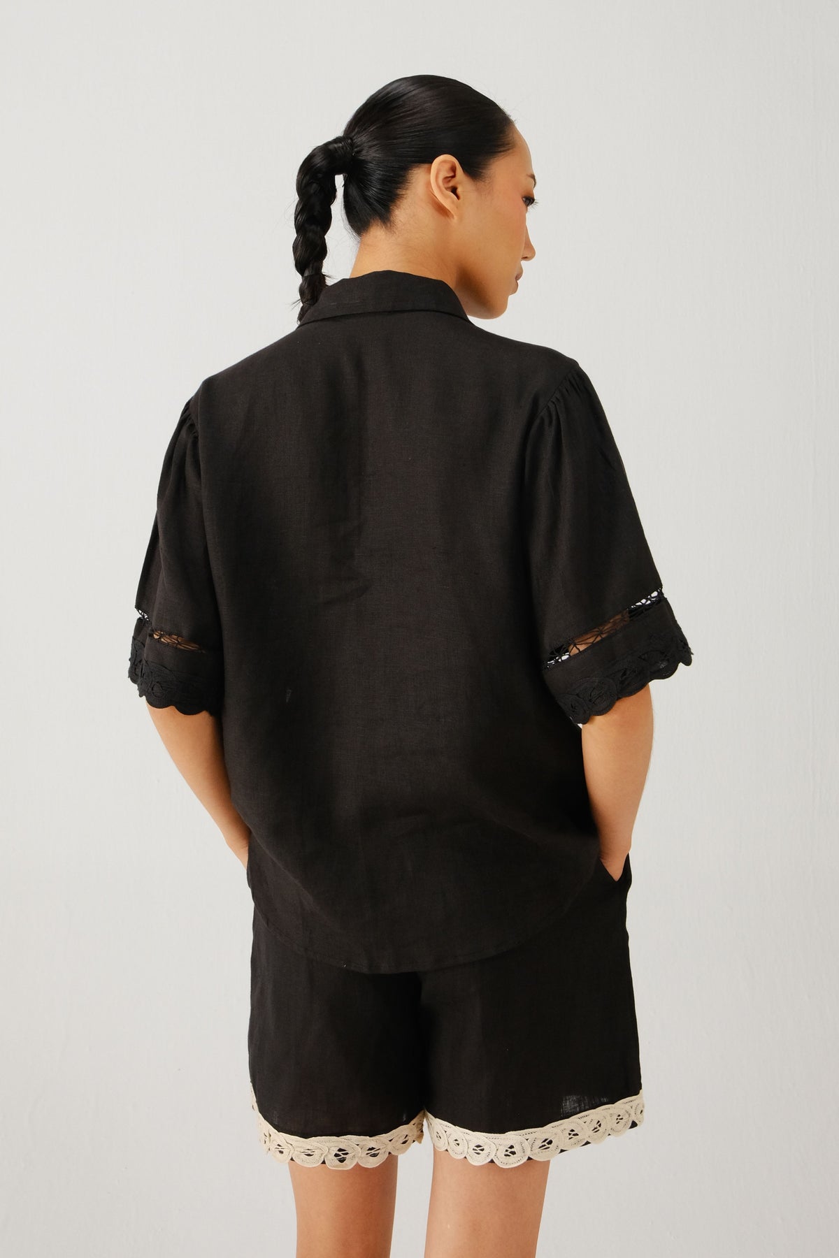 Black Linen Victorian Set
