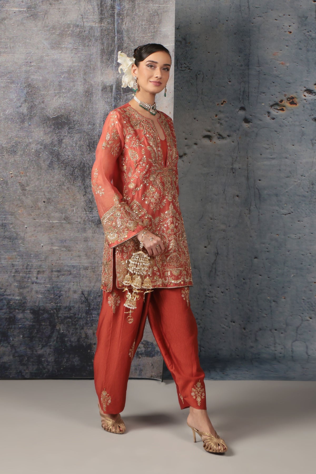 Jaal Farshi Kurta Set