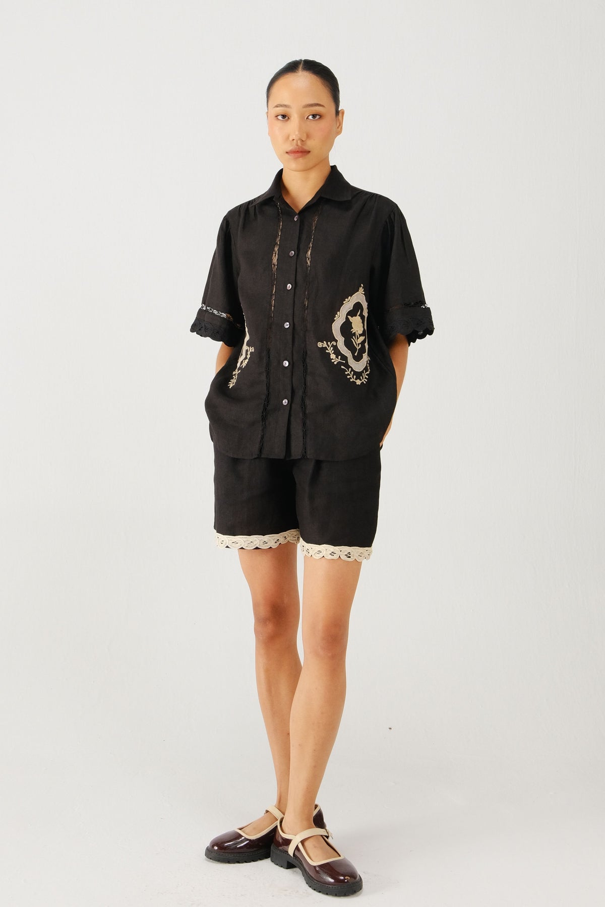 Black Linen Victorian Set