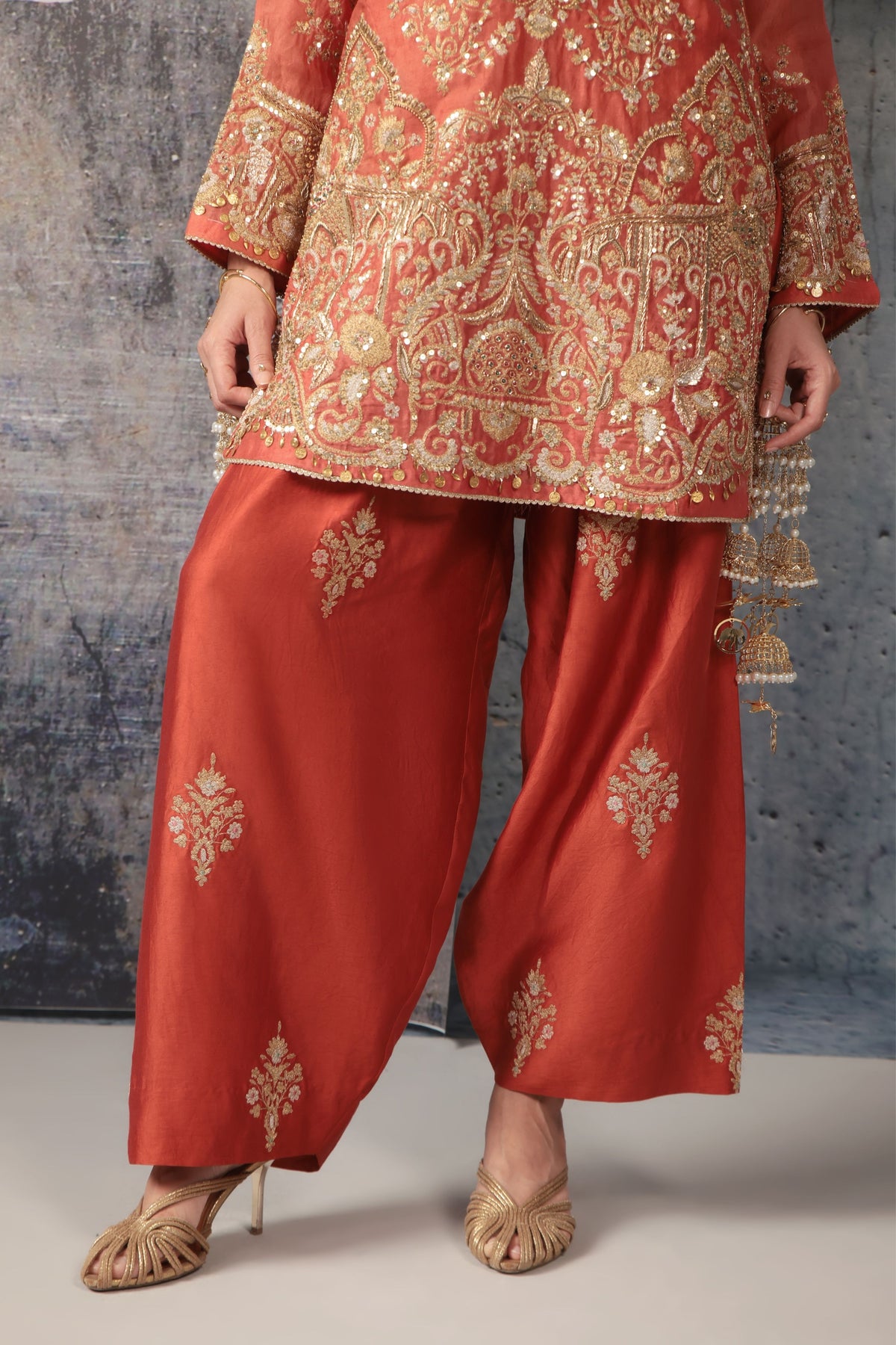 Jaal Farshi Kurta Set