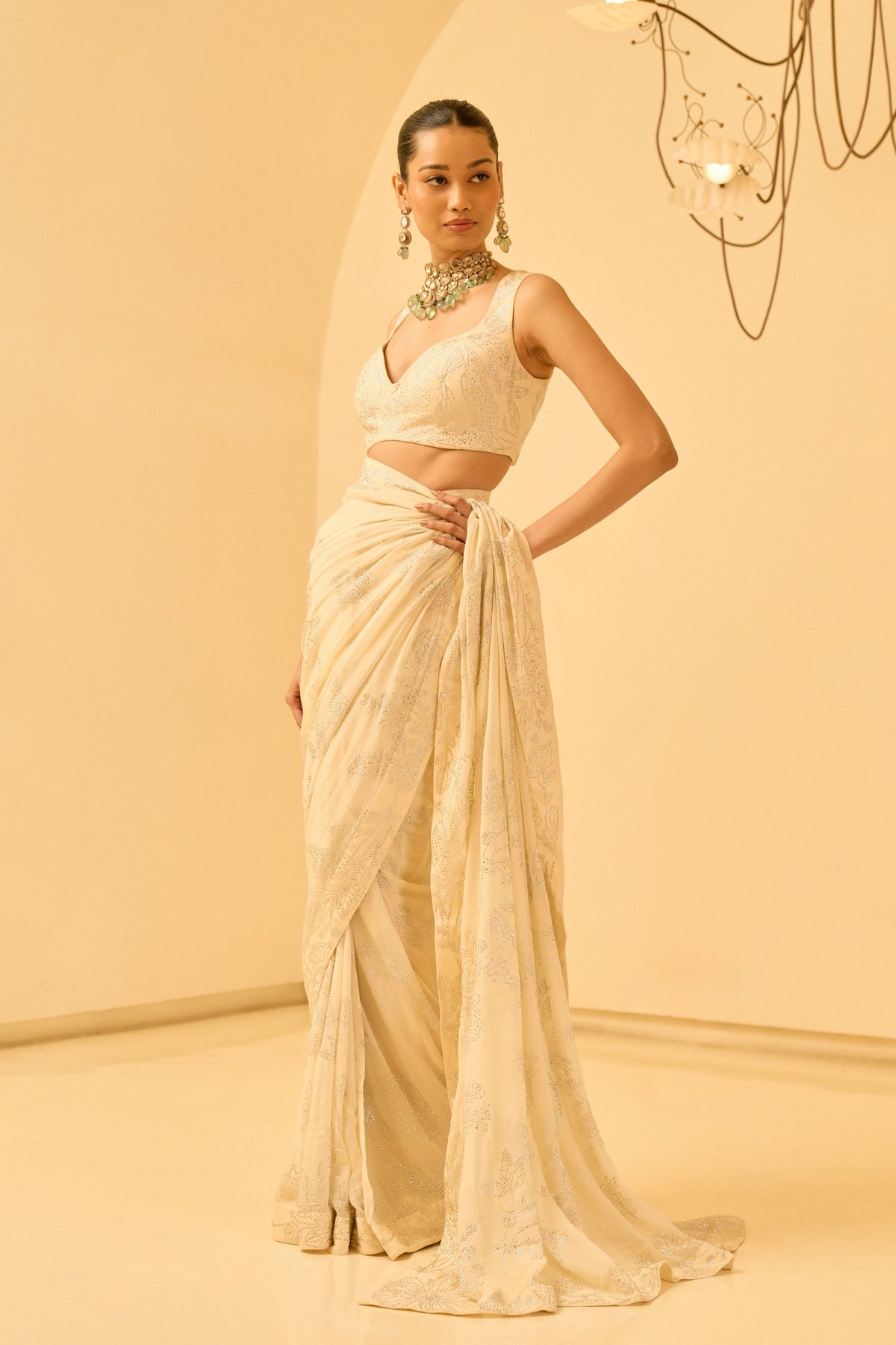 Shoraswiki Saree Set